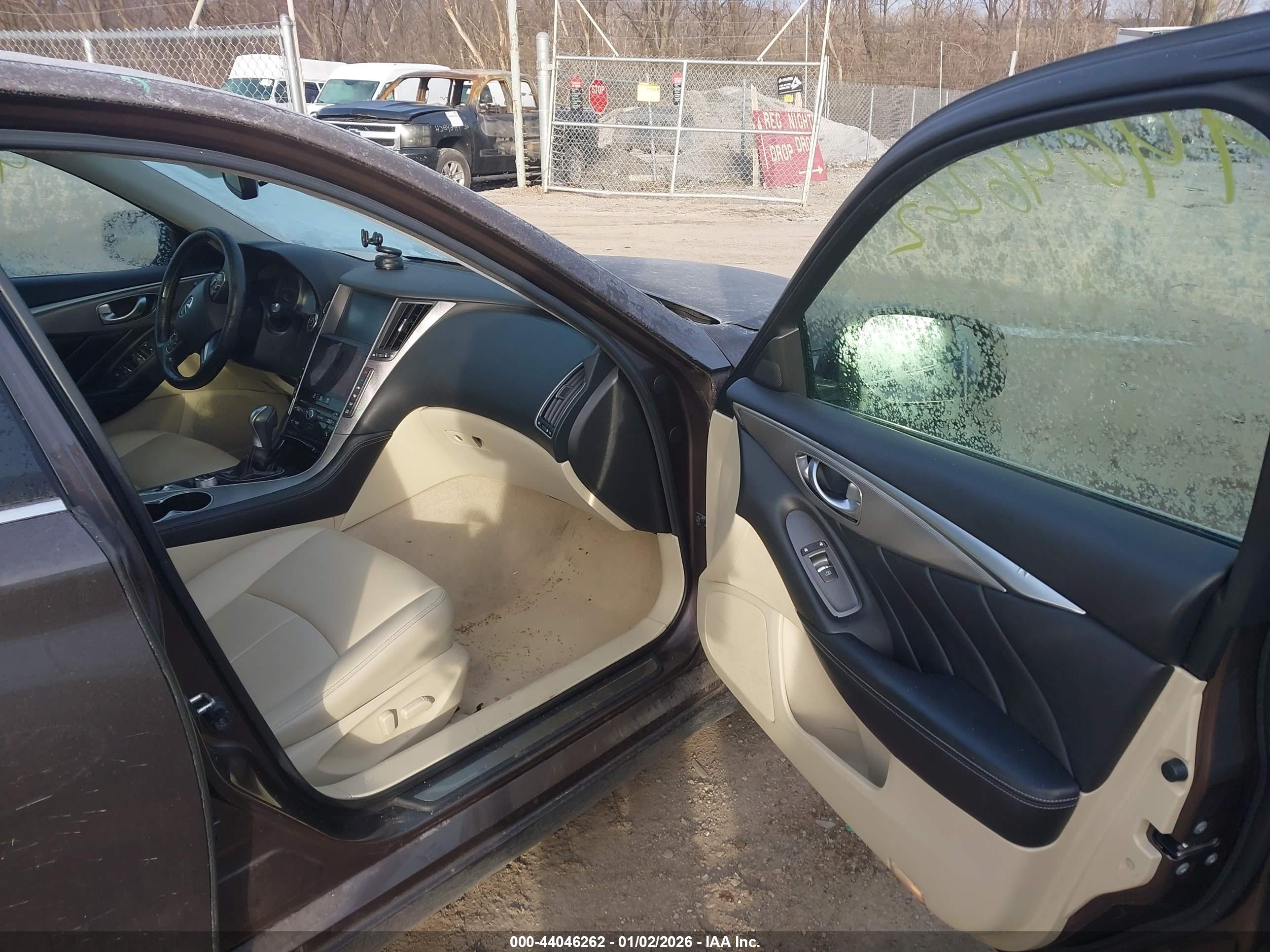 INFINITI Q50 image 5