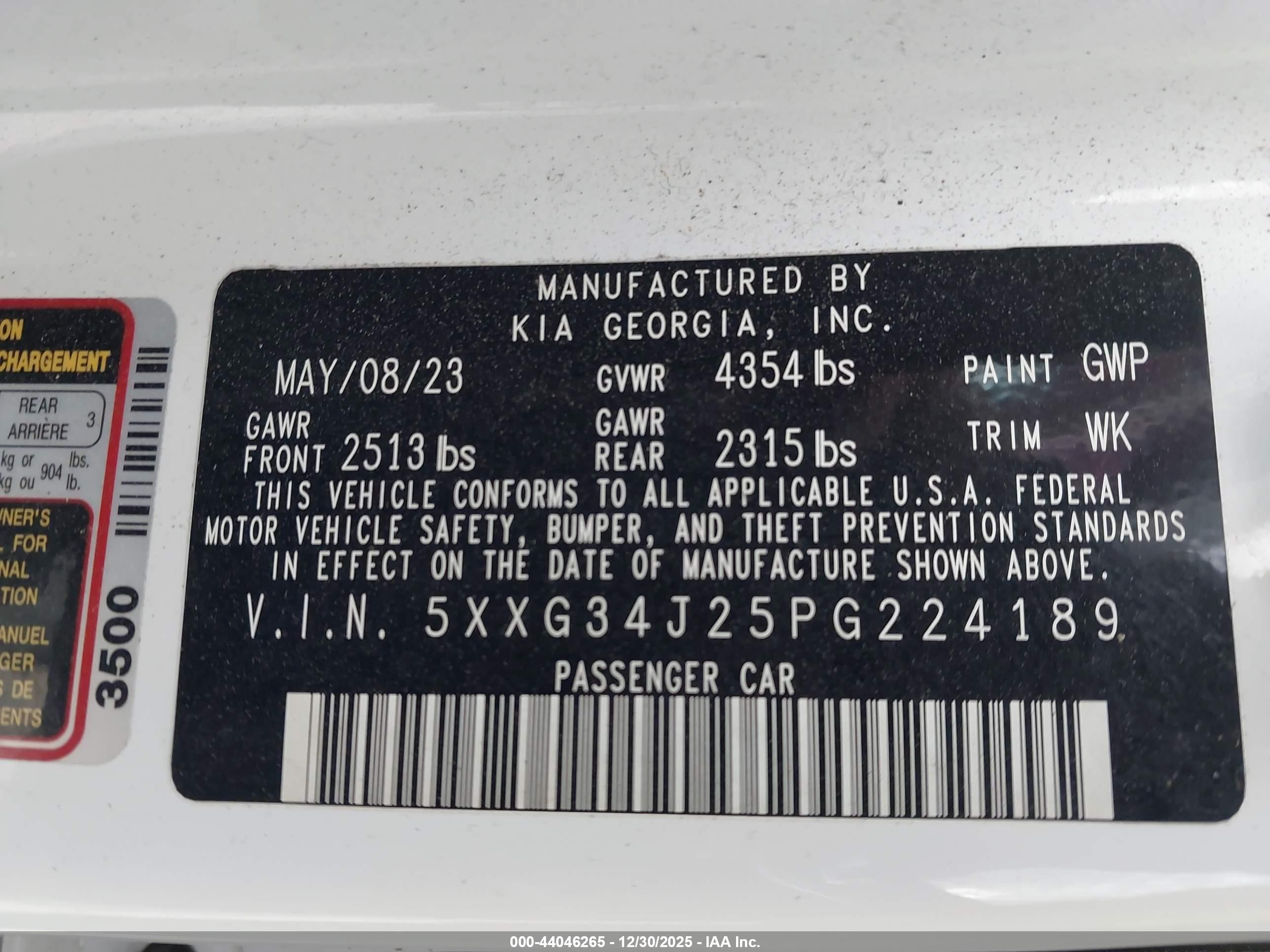 KIA K5 image 9