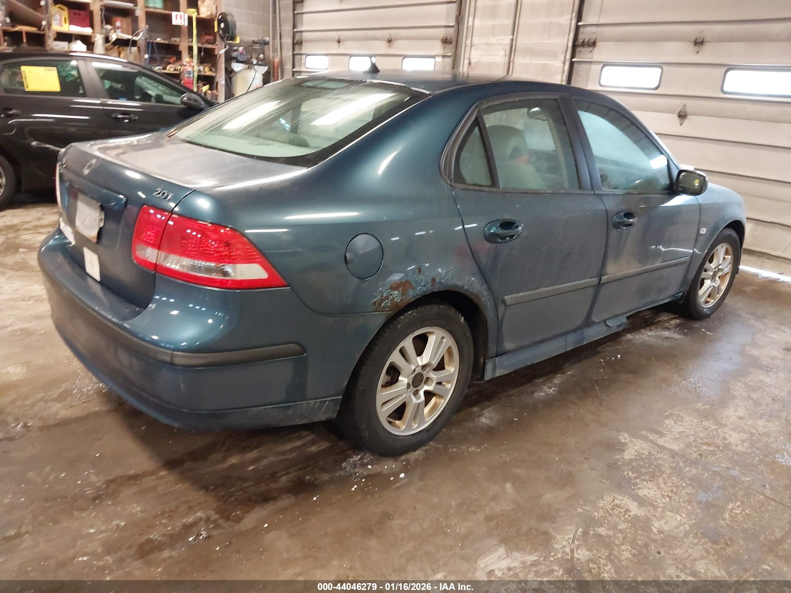 SAAB 9-3 image 4