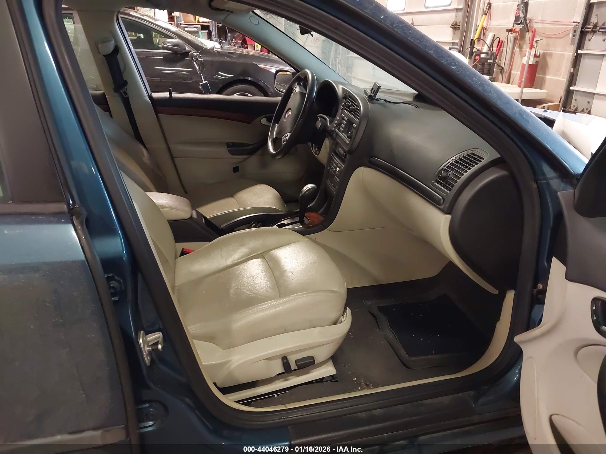 SAAB 9-3 image 5