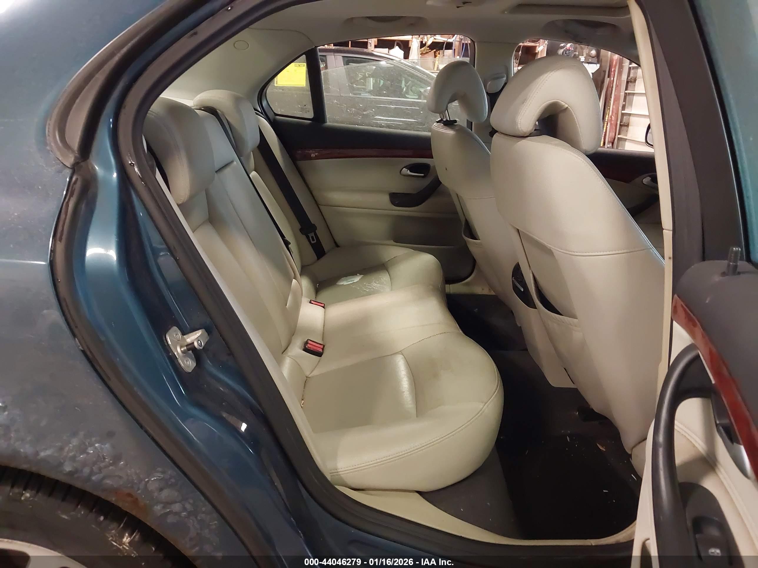 SAAB 9-3 image 8