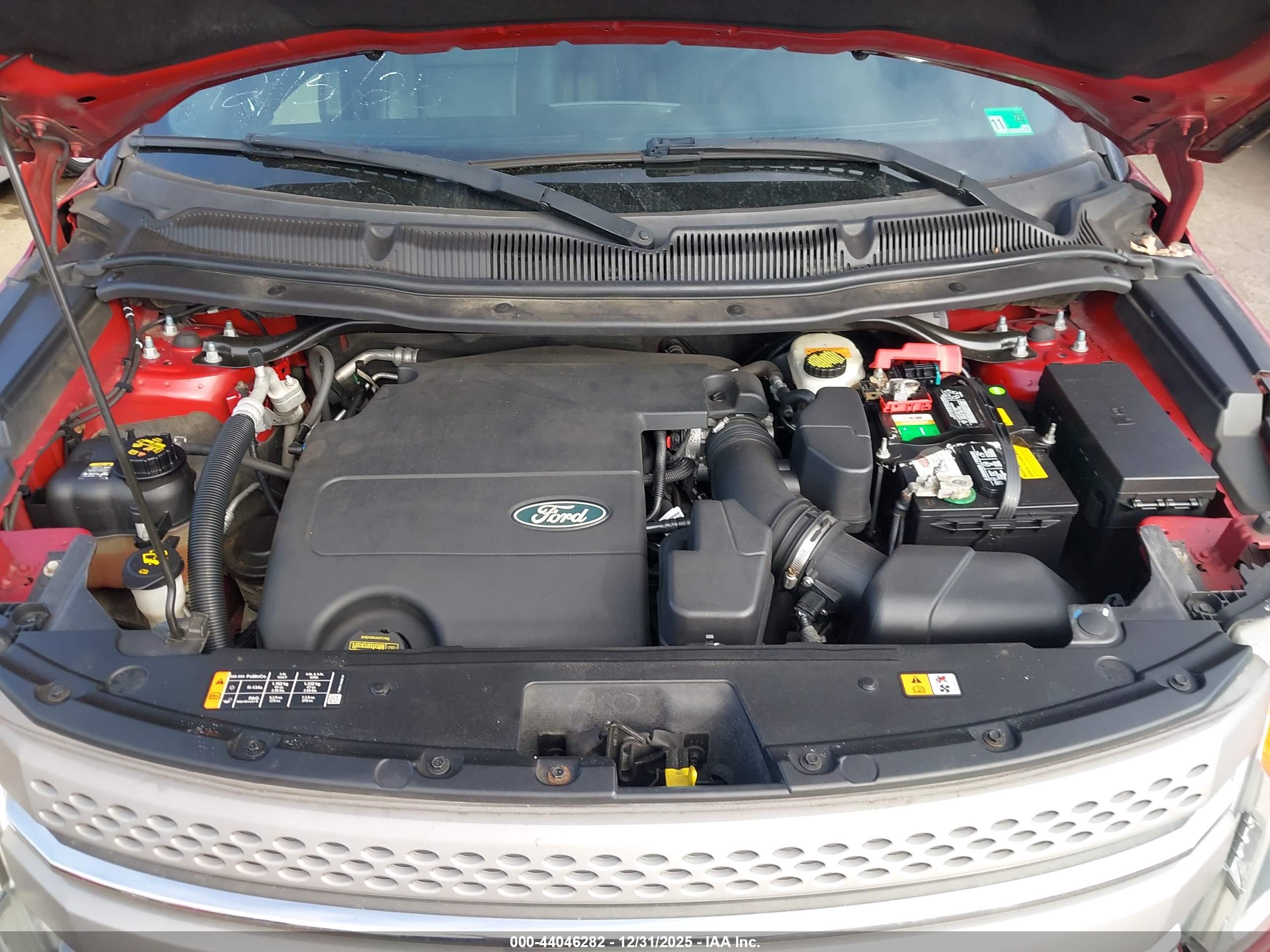 FORD EXPLORER image 10