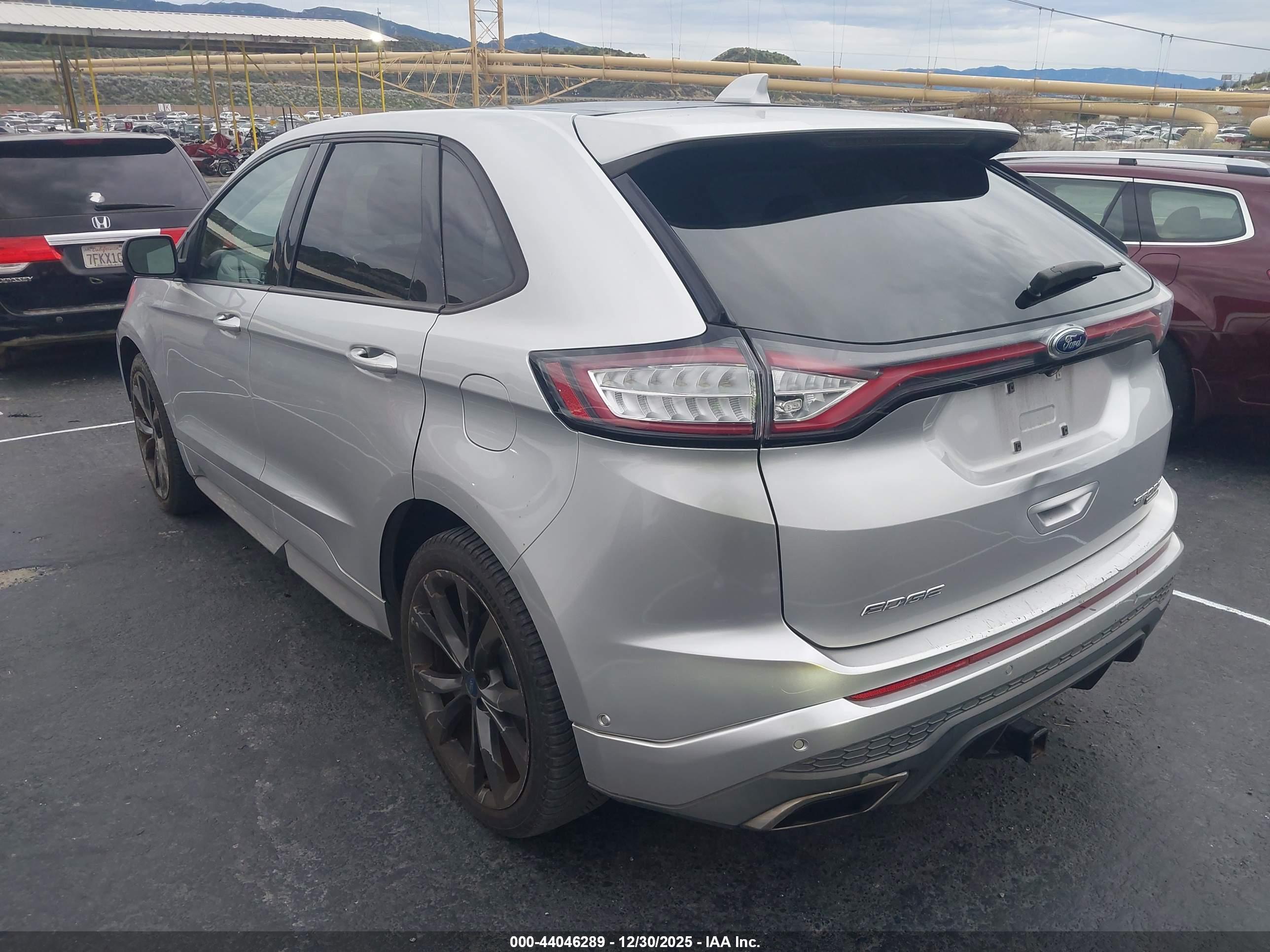 FORD EDGE image 3