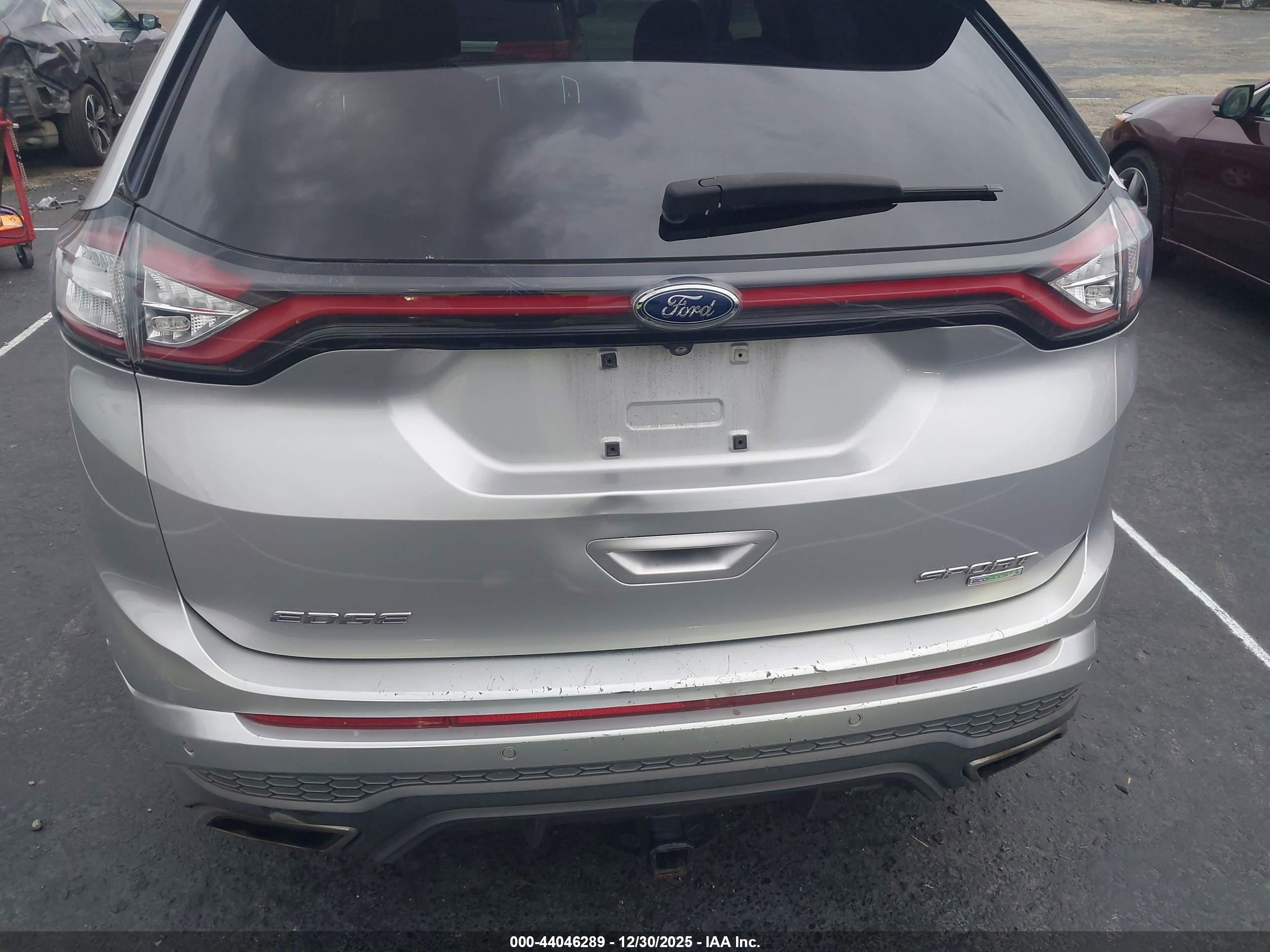 FORD EDGE image 6