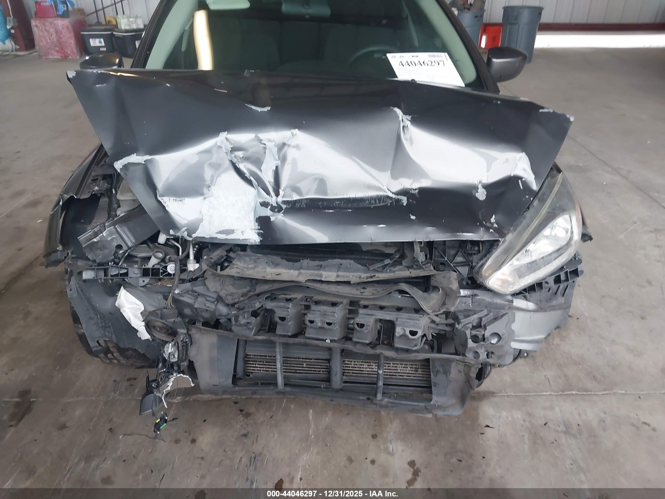 FORD FOCUS image 6