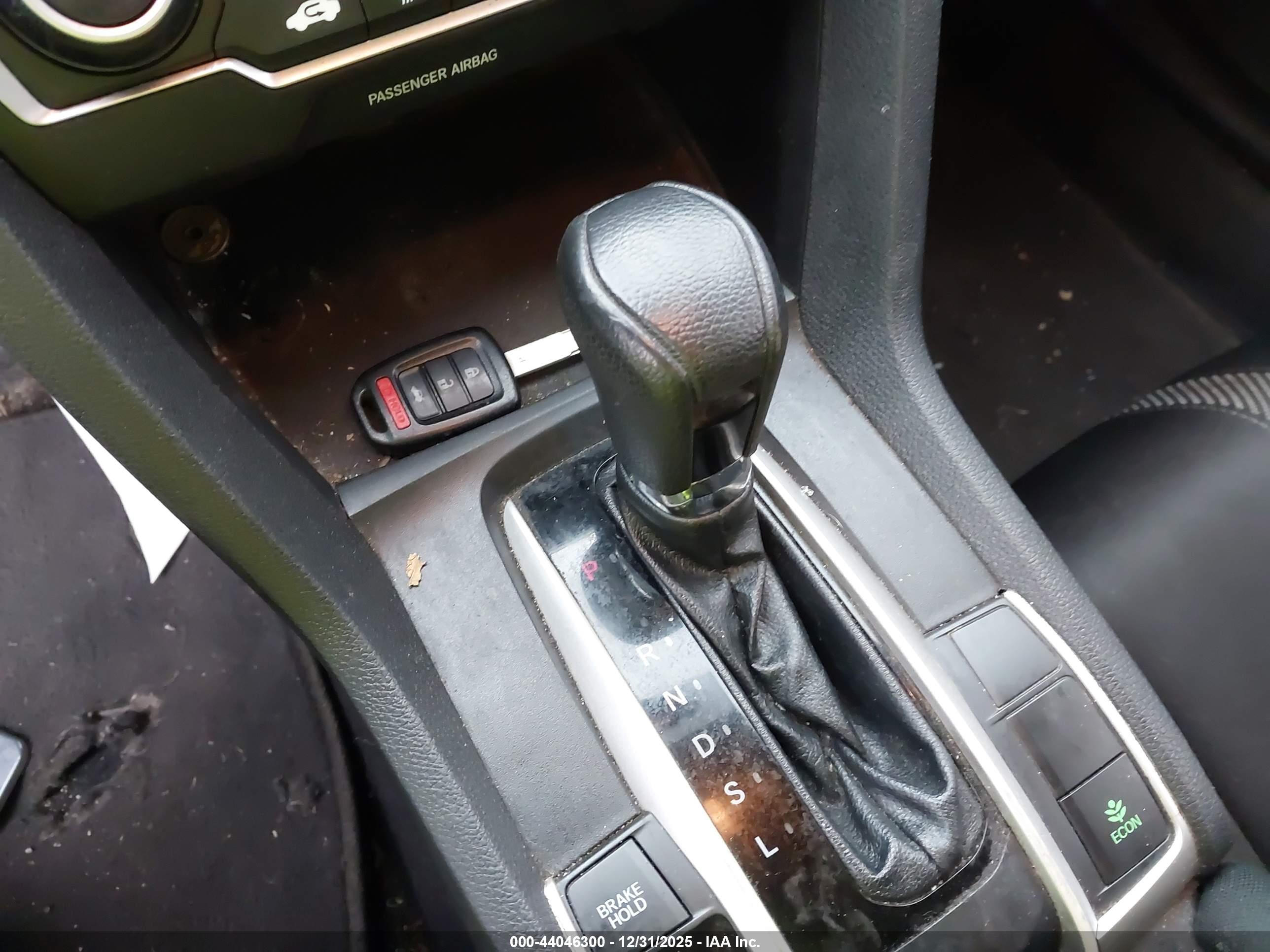 HONDA CIVIC image 11