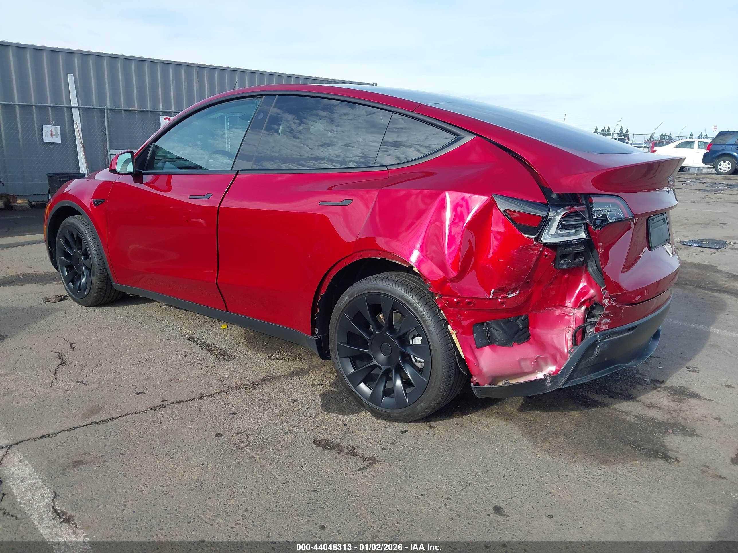 TESLA MODEL image 3