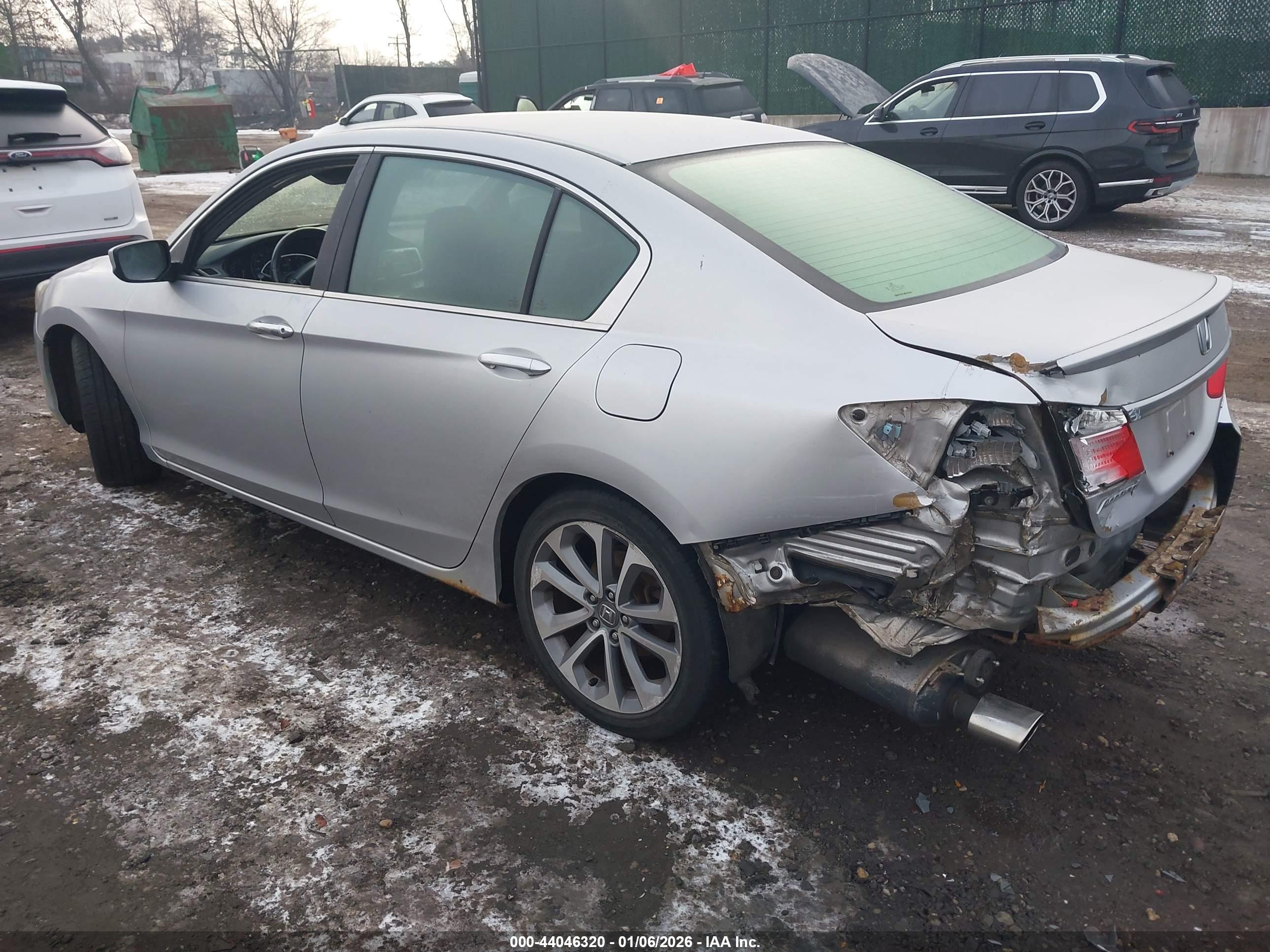 HONDA ACCORD image 3