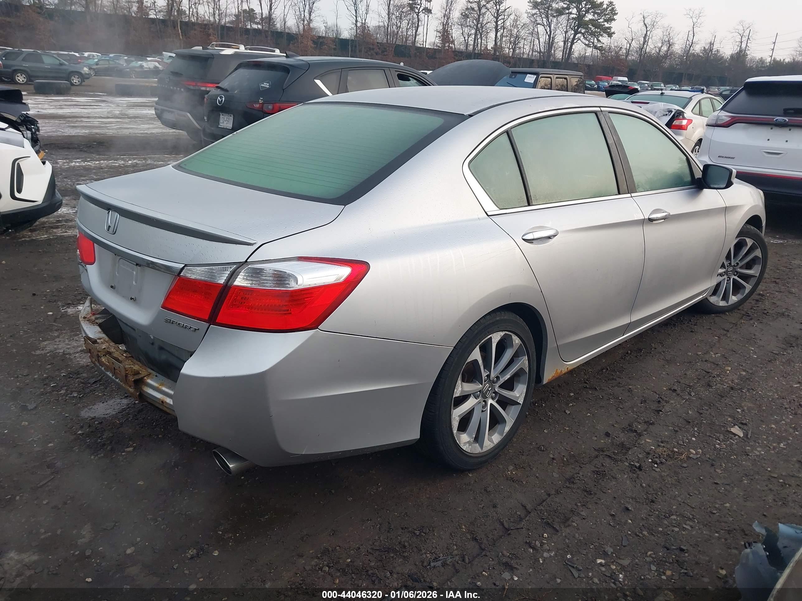 HONDA ACCORD image 4