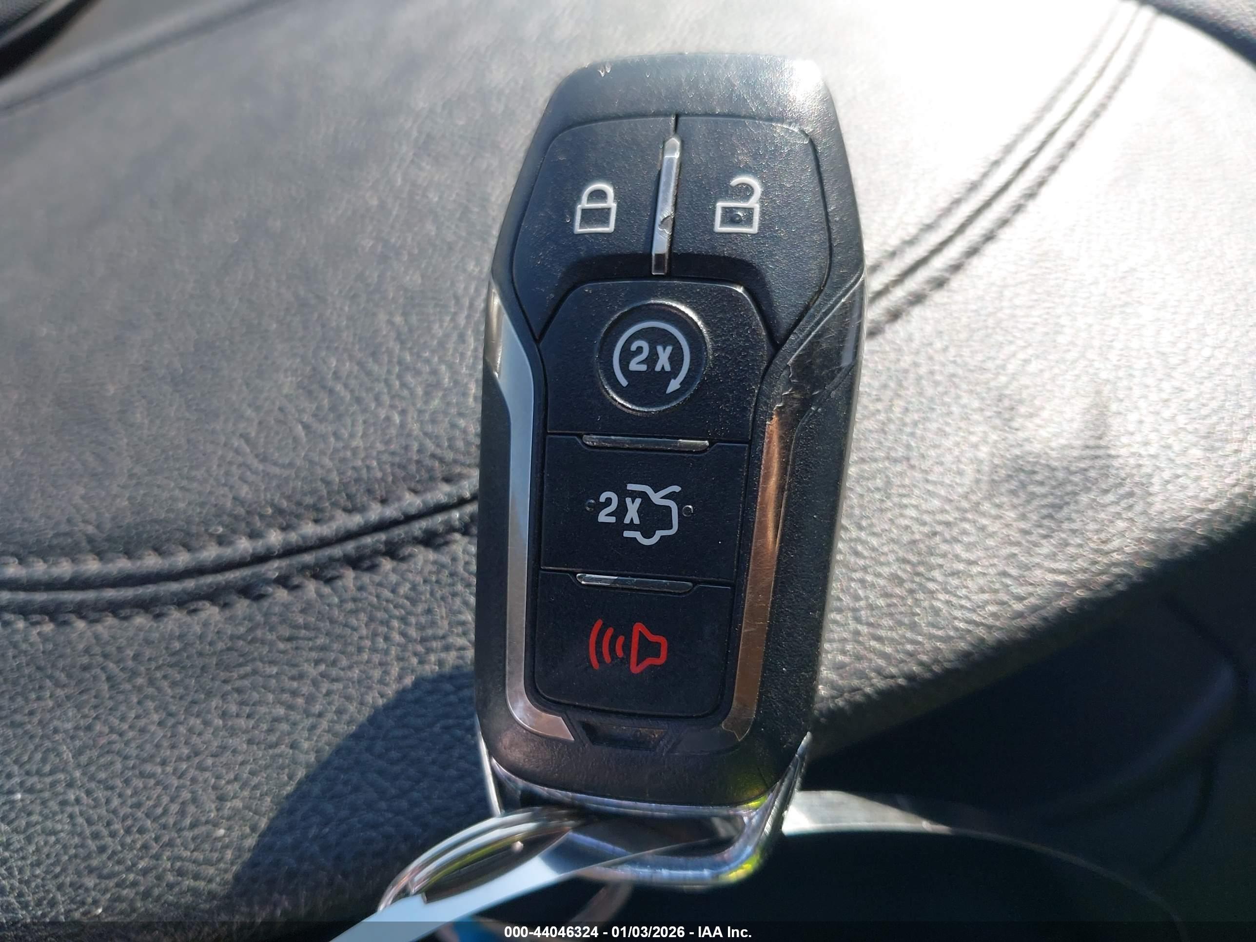 LINCOLN MKC image 11