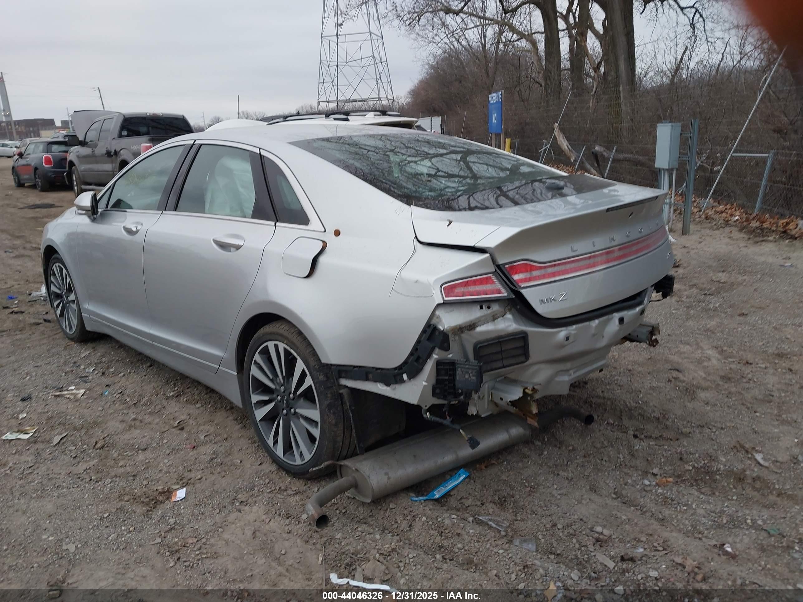 LINCOLN MKZ image 3