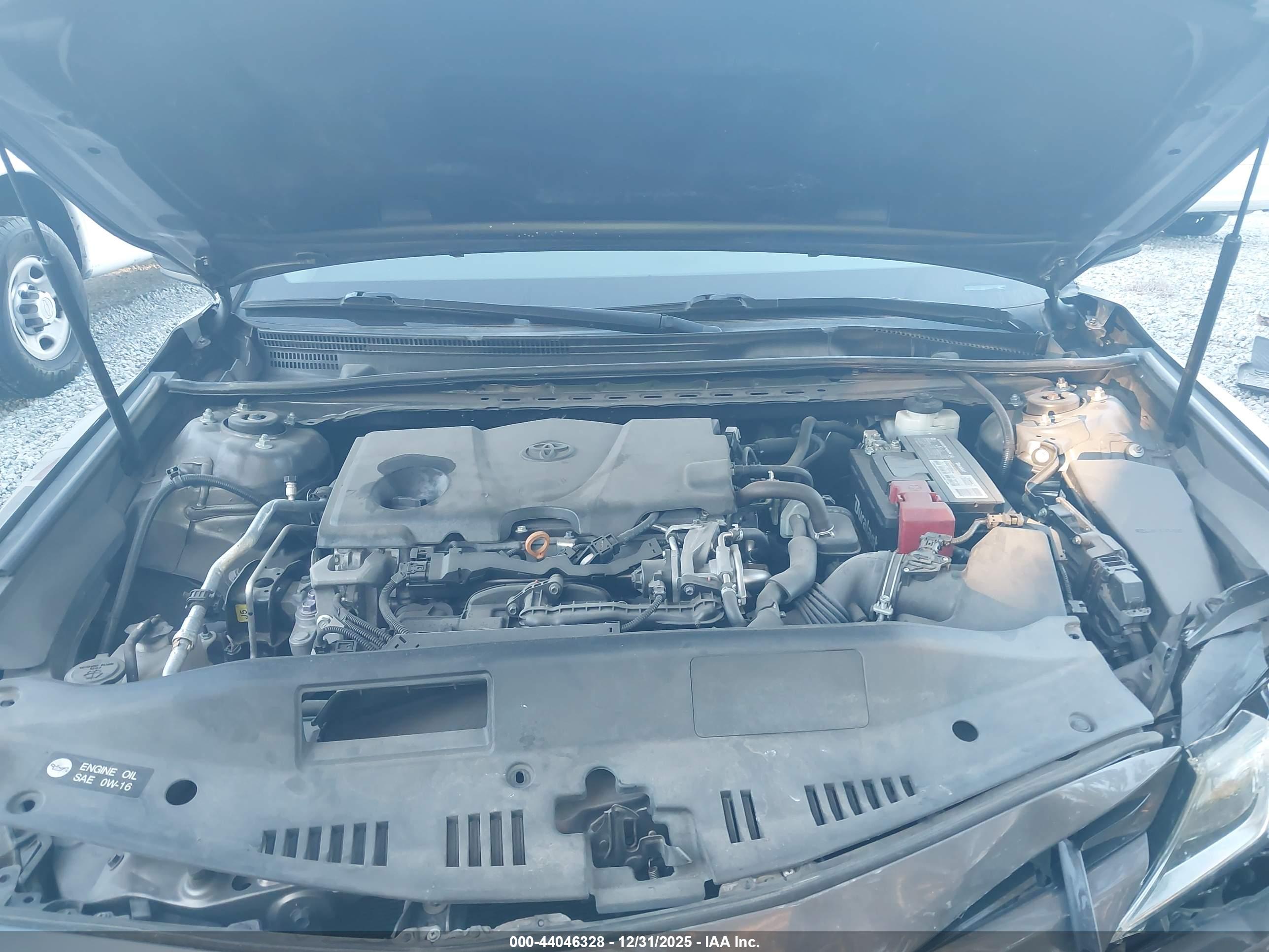 TOYOTA CAMRY image 10