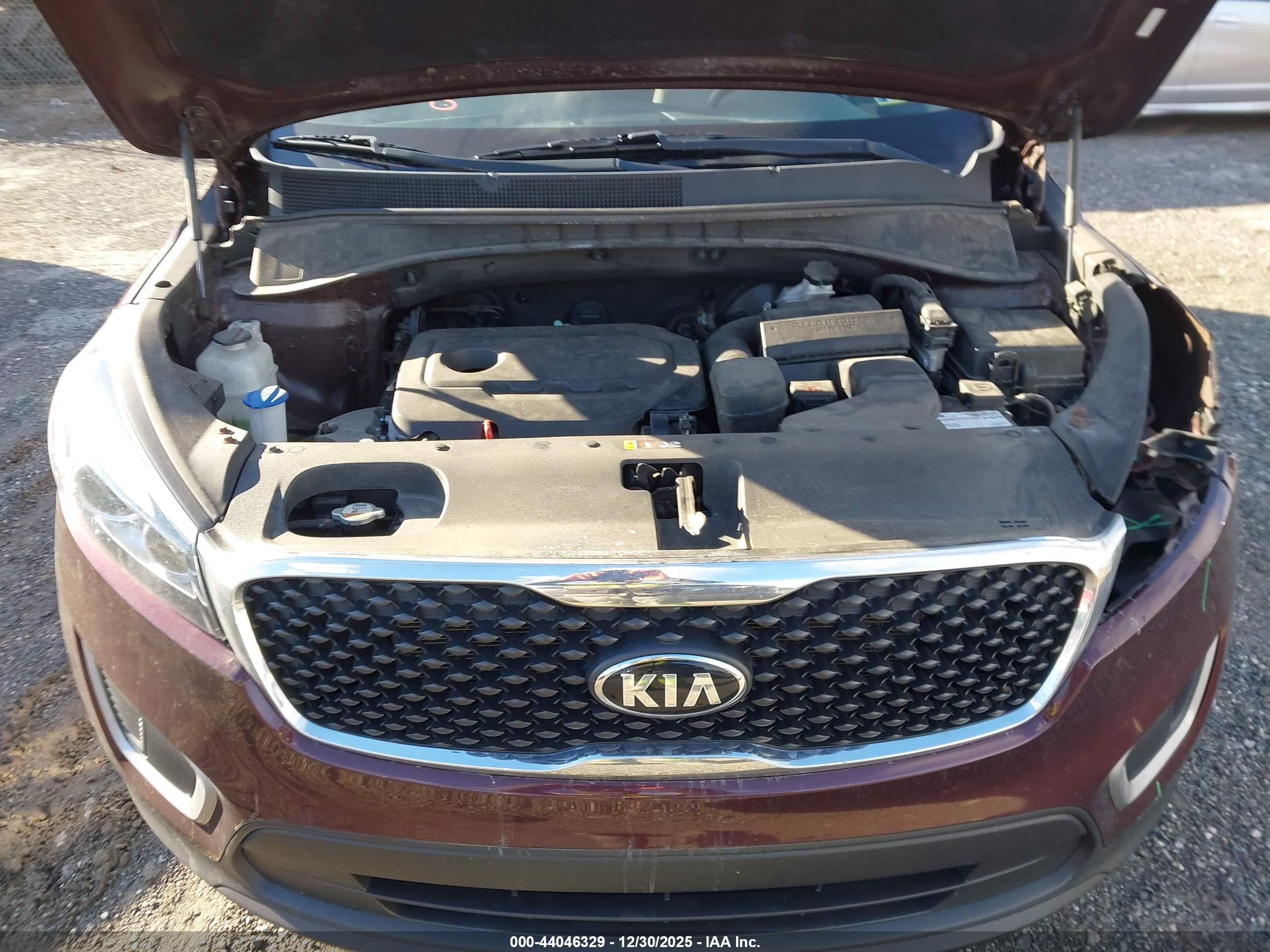 KIA SORENTO image 10