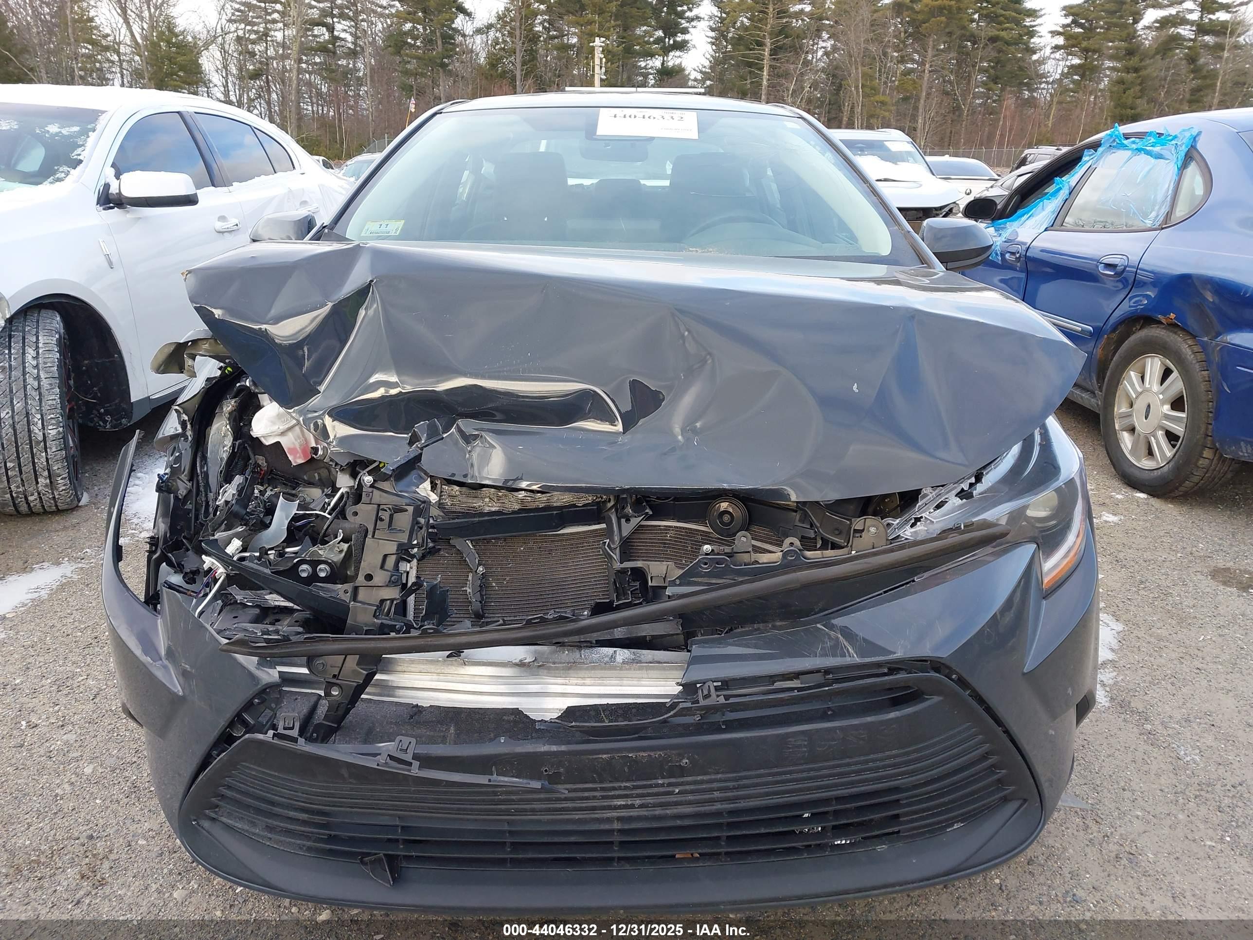 TOYOTA COROLLA image 6