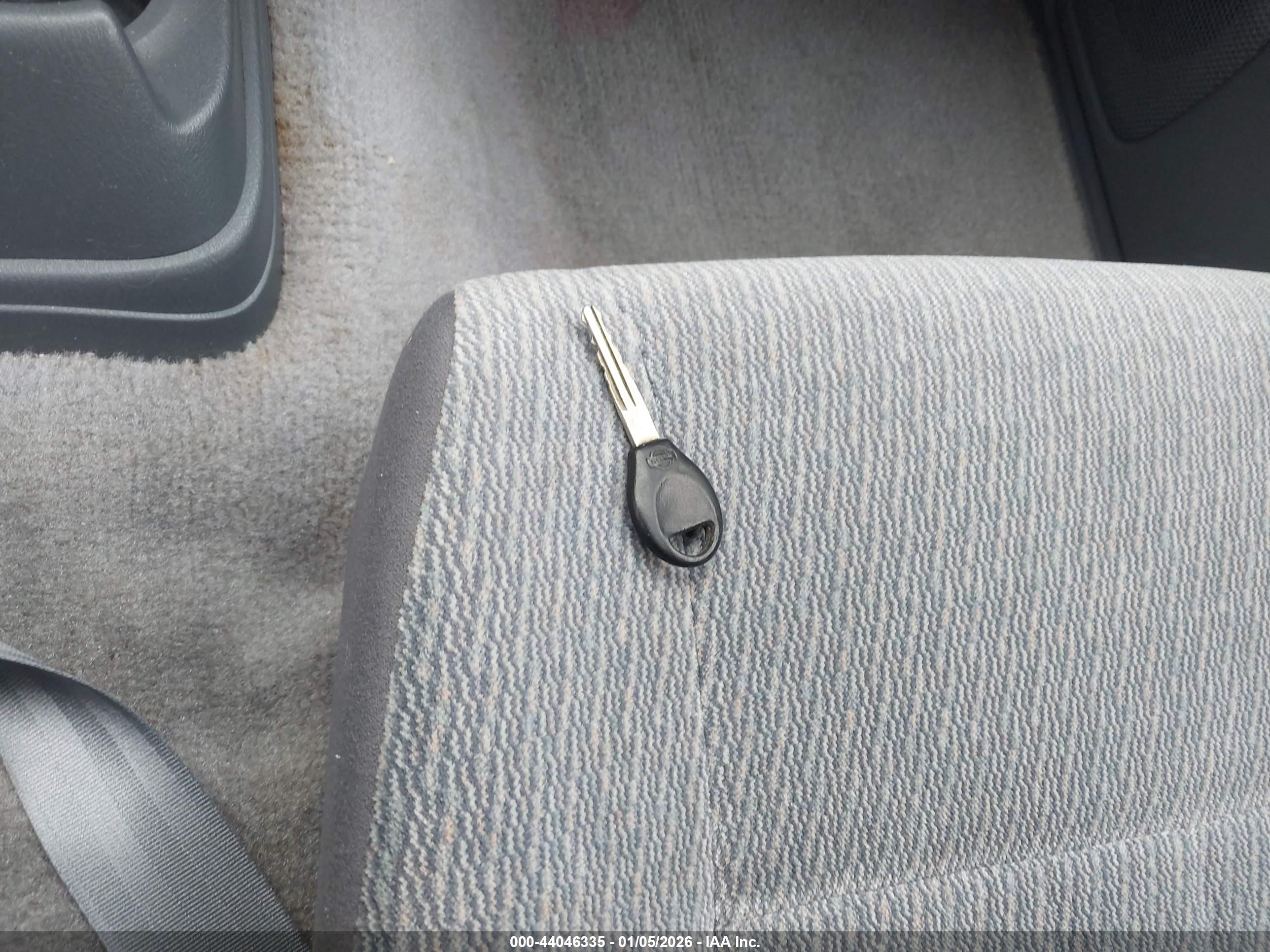 NISSAN FRONTIER image 11