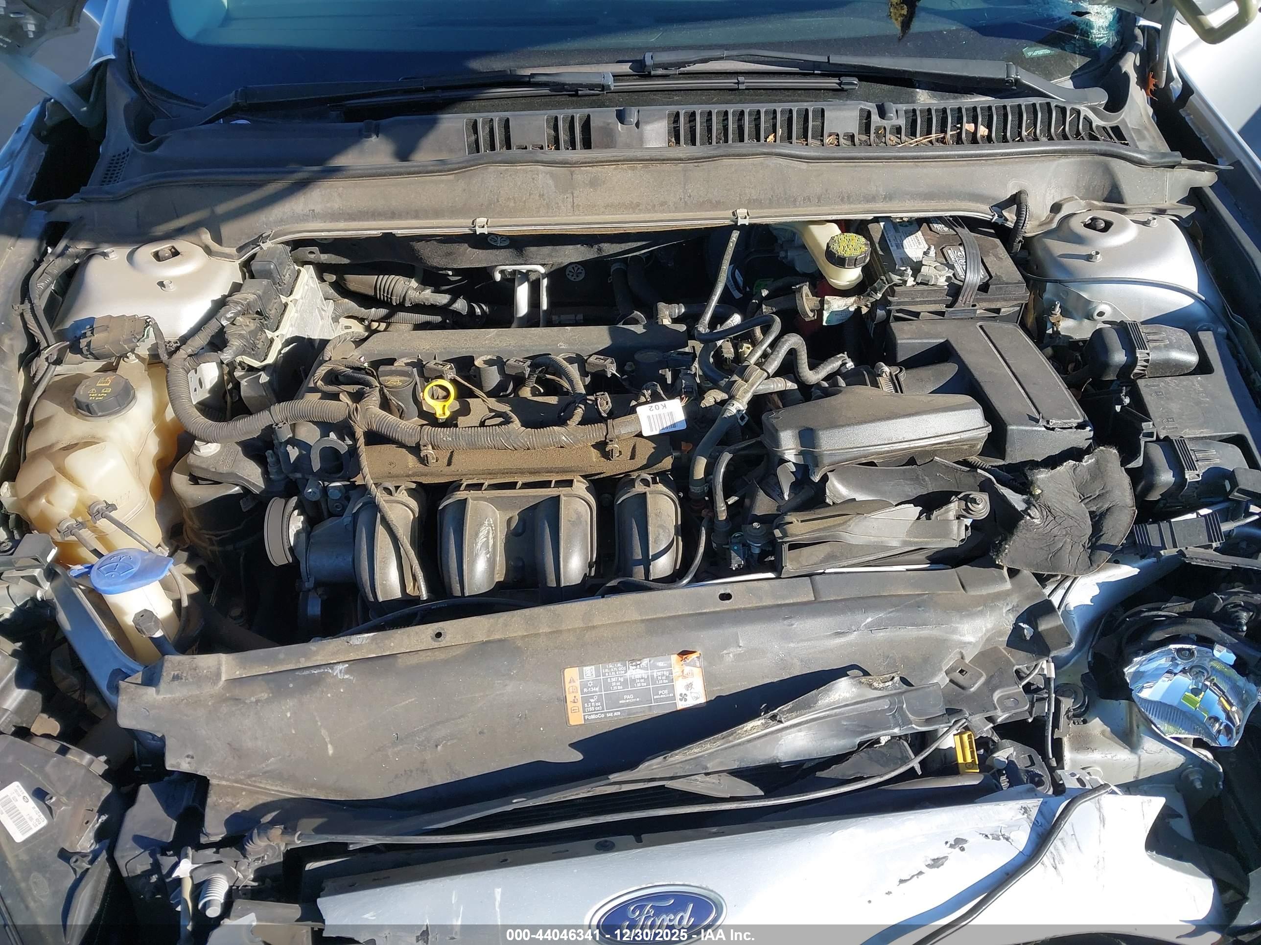FORD FUSION image 10