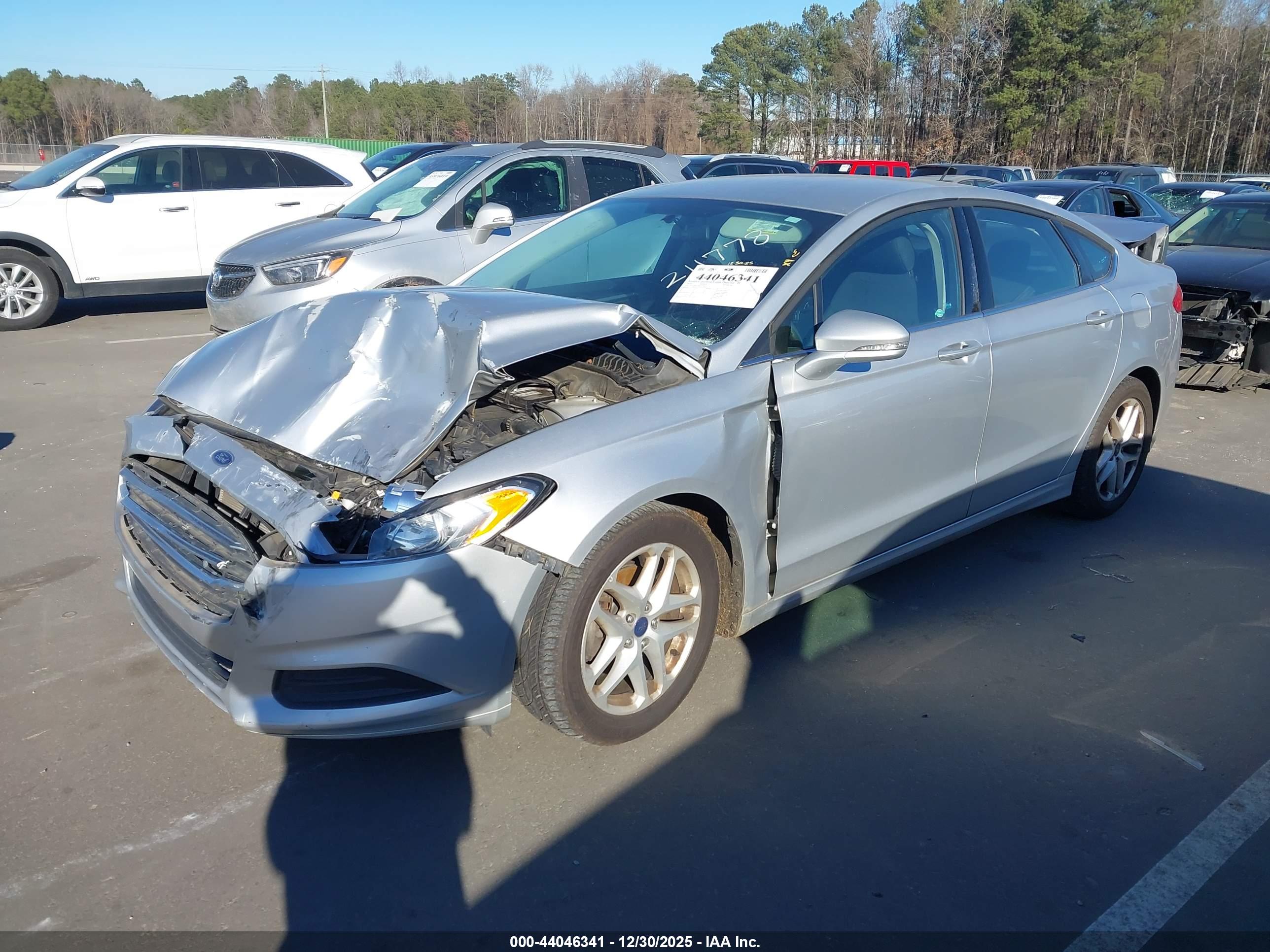 FORD FUSION image 2