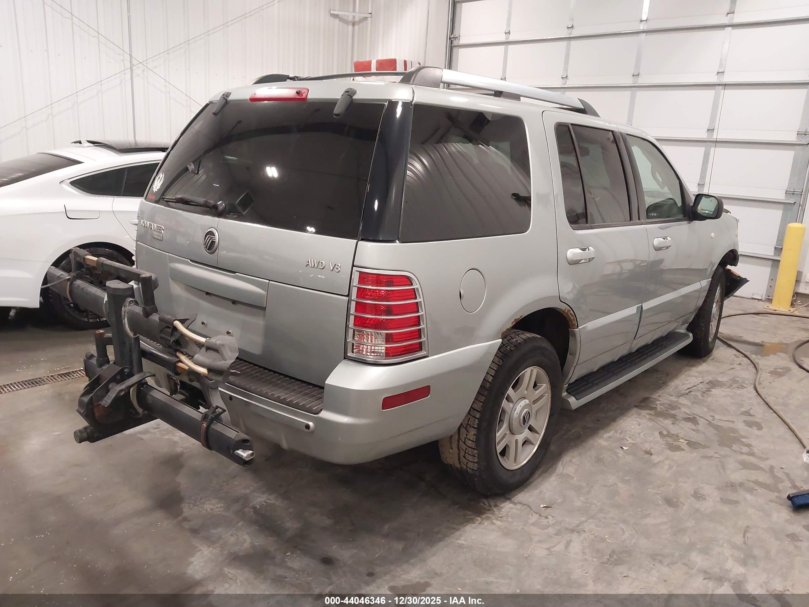 MERCURY MOUNTAINEER image 4
