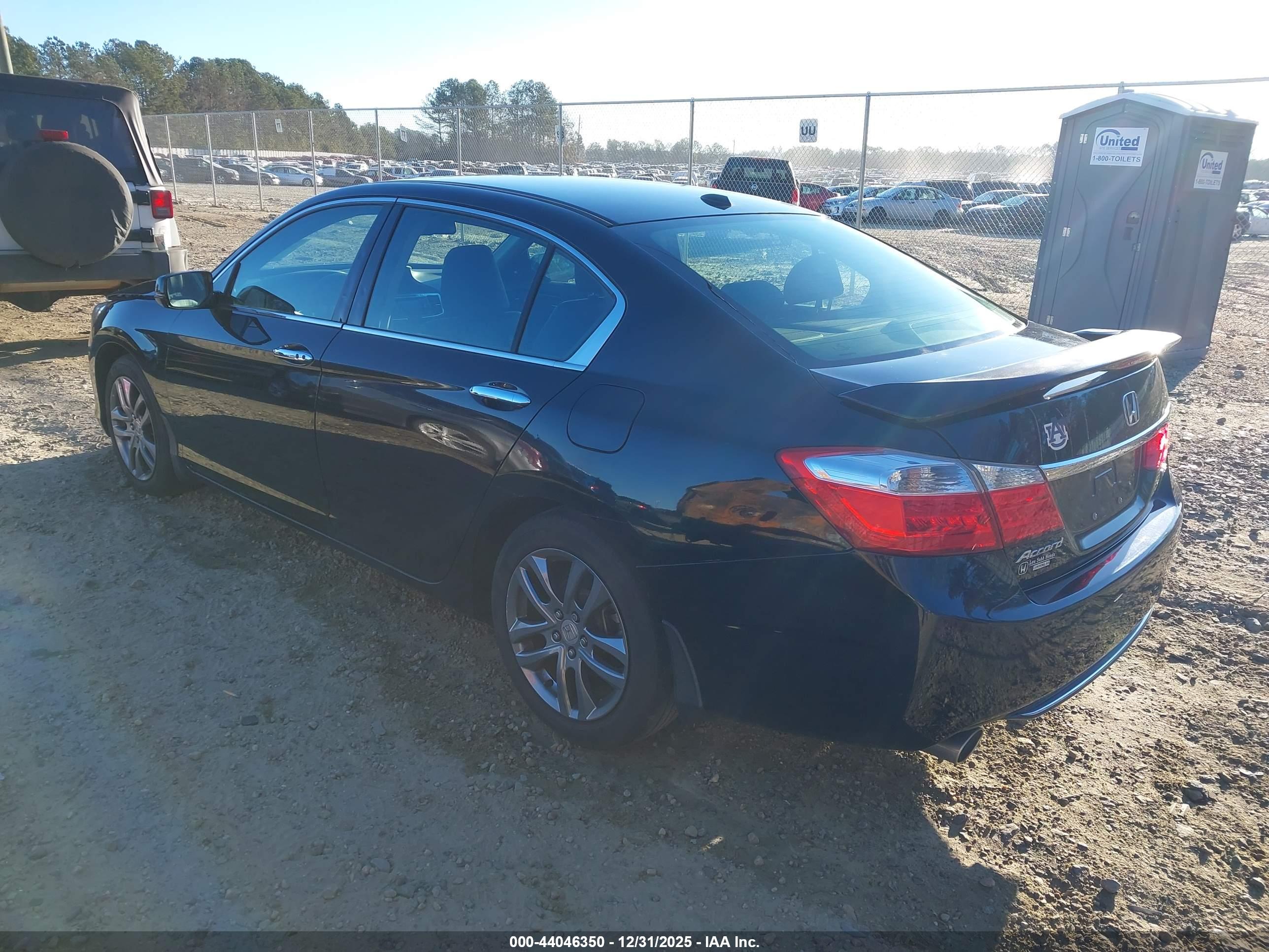 HONDA ACCORD image 3