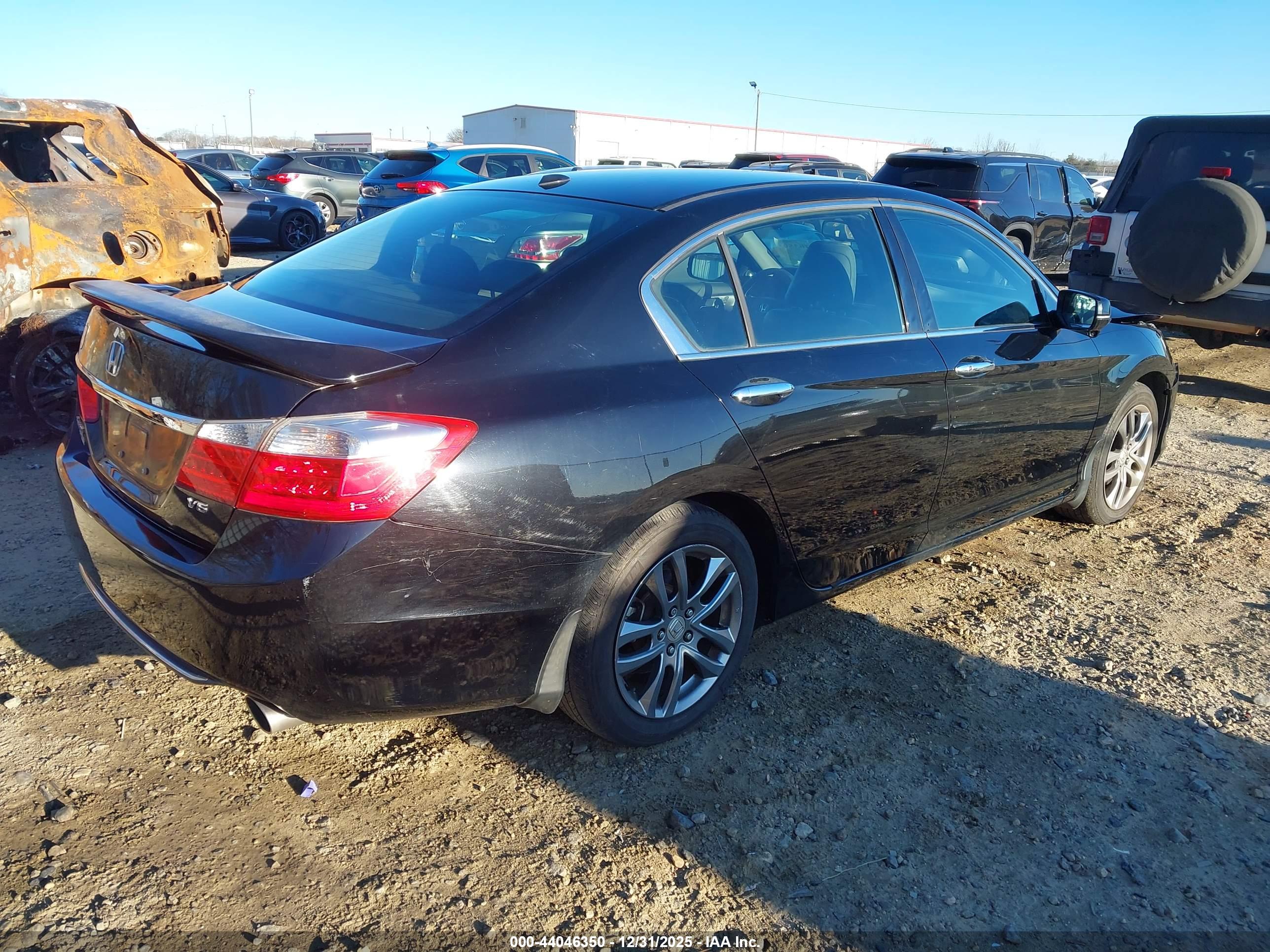 HONDA ACCORD image 4