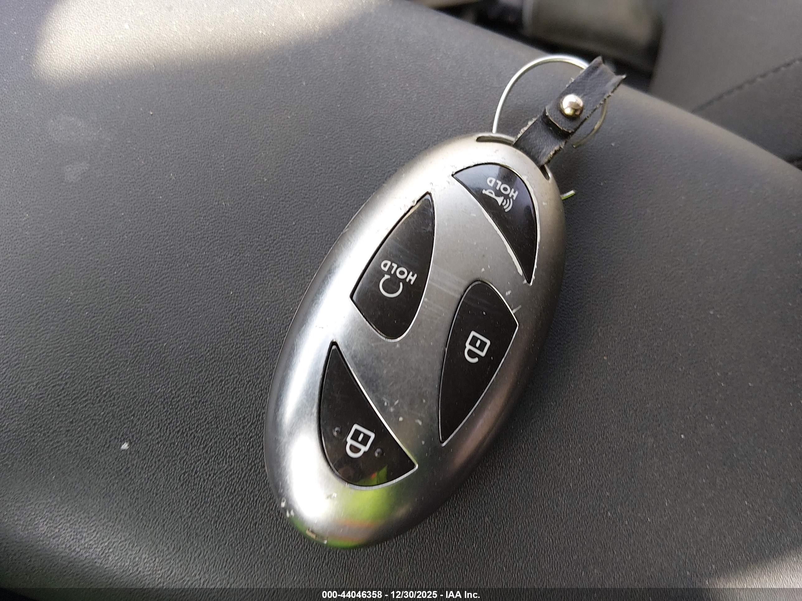 HYUNDAI KONA image 11