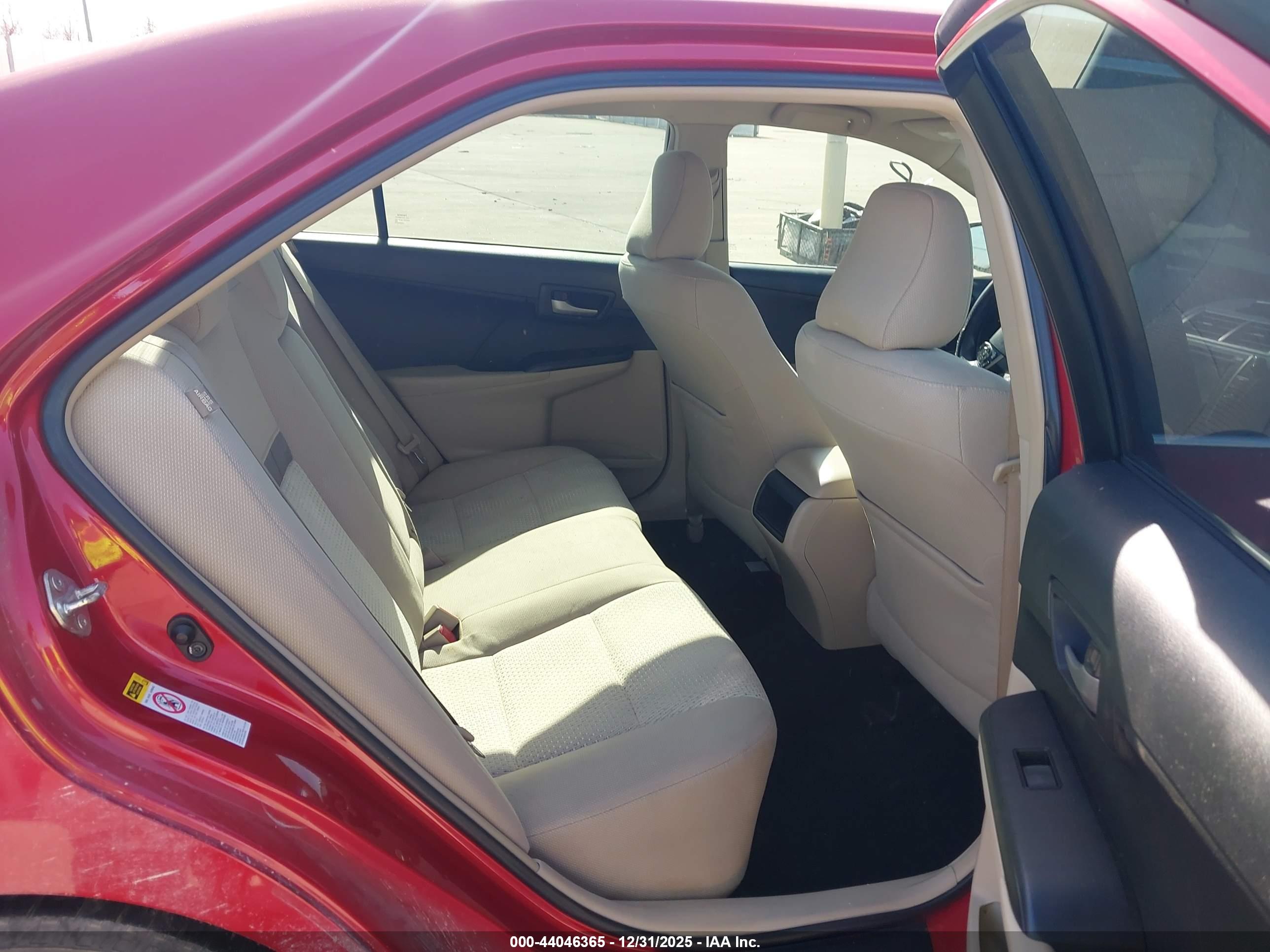 TOYOTA CAMRY image 8