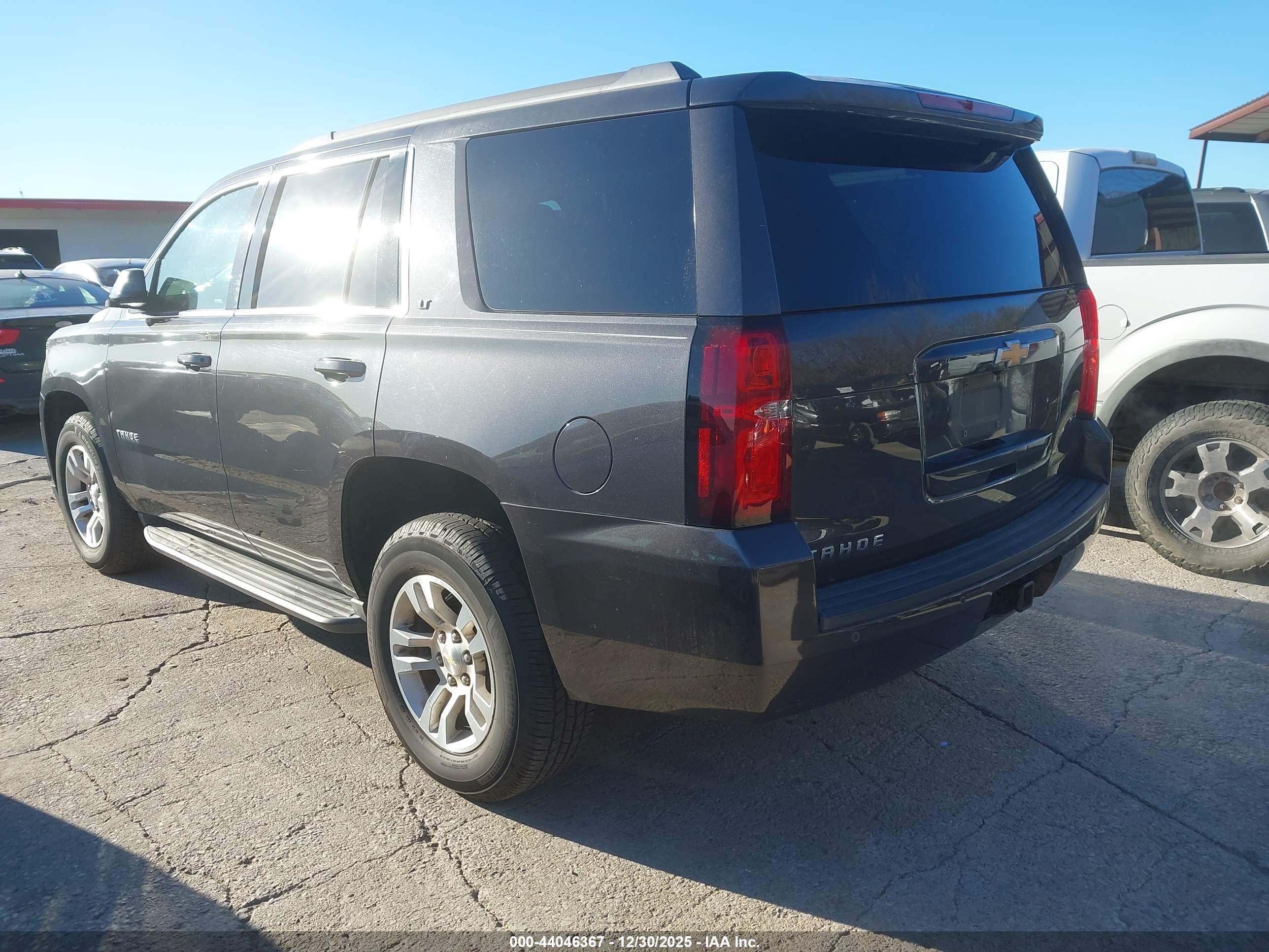 CHEVROLET TAHOE image 3