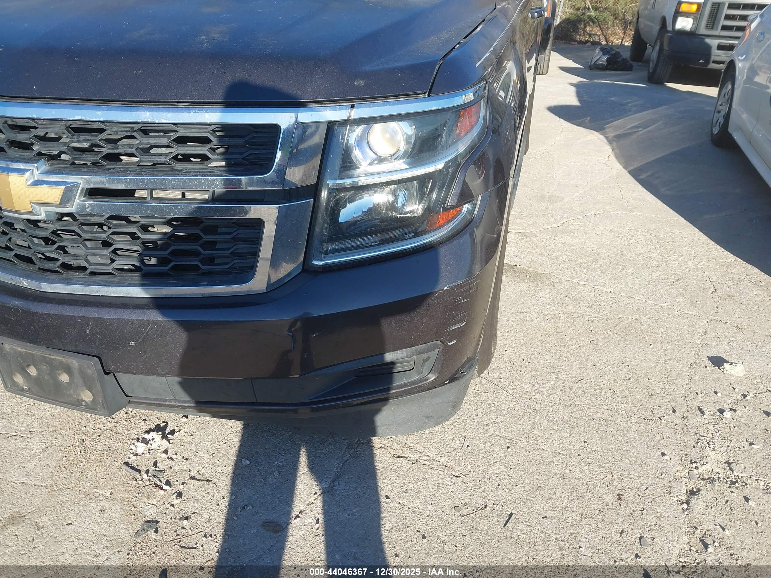 CHEVROLET TAHOE image 6