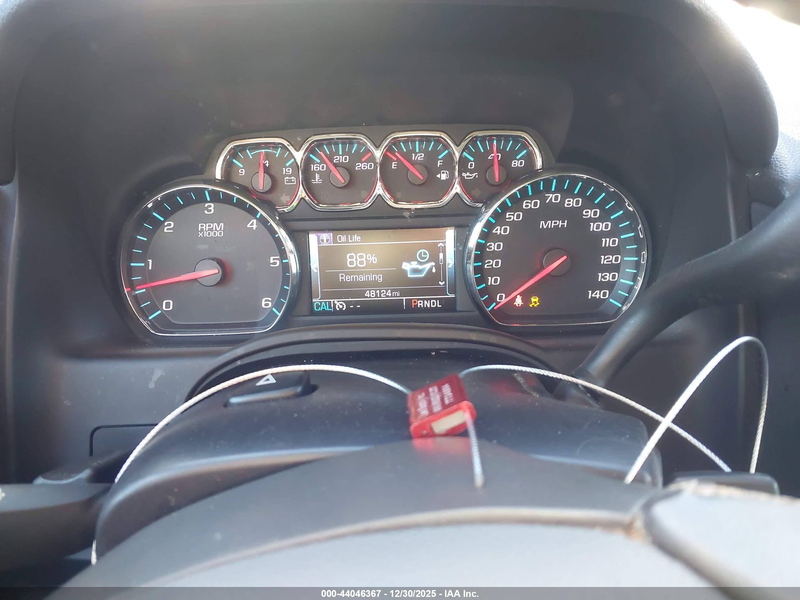 CHEVROLET TAHOE image 7