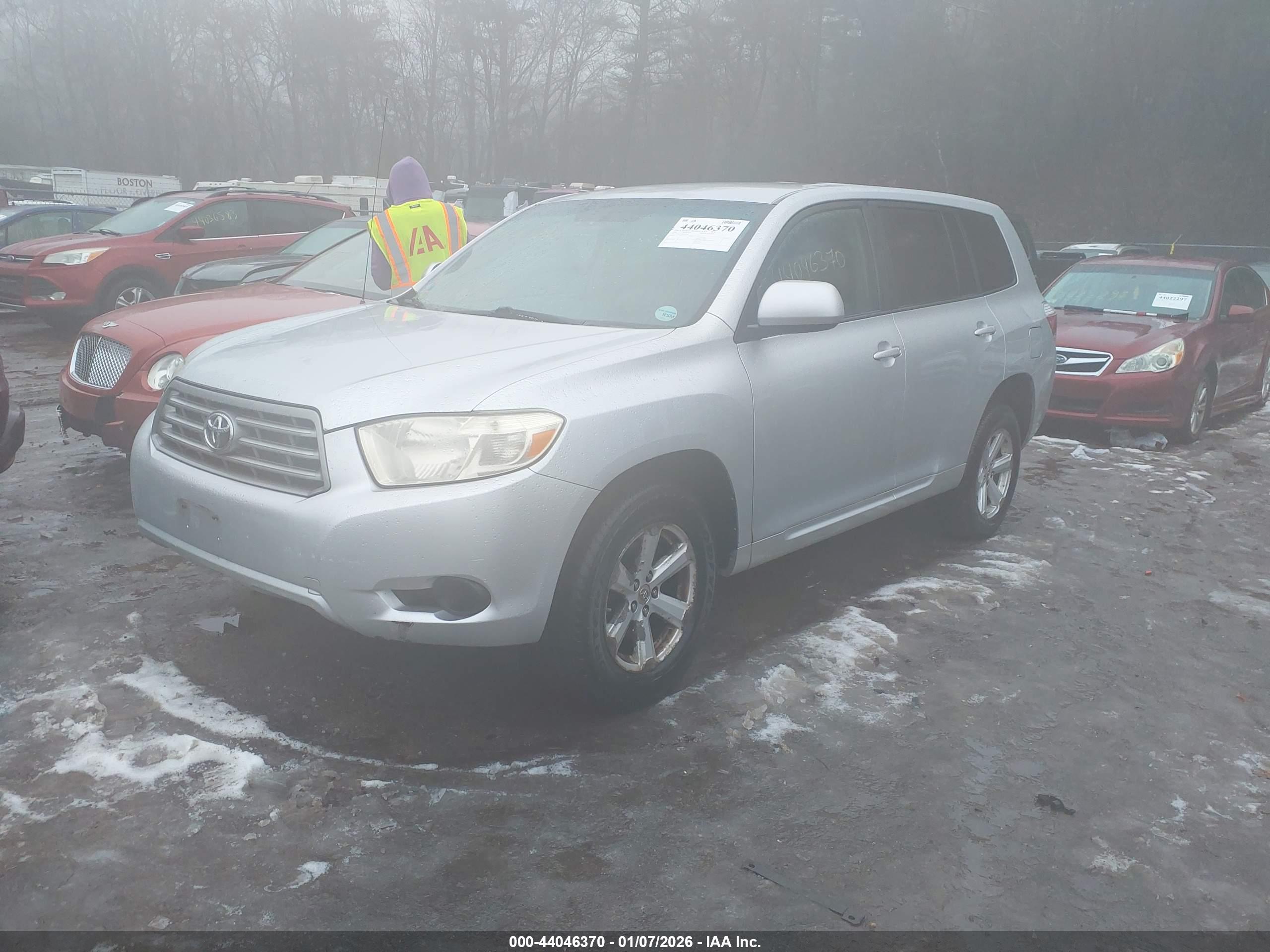 TOYOTA HIGHLANDER image 2