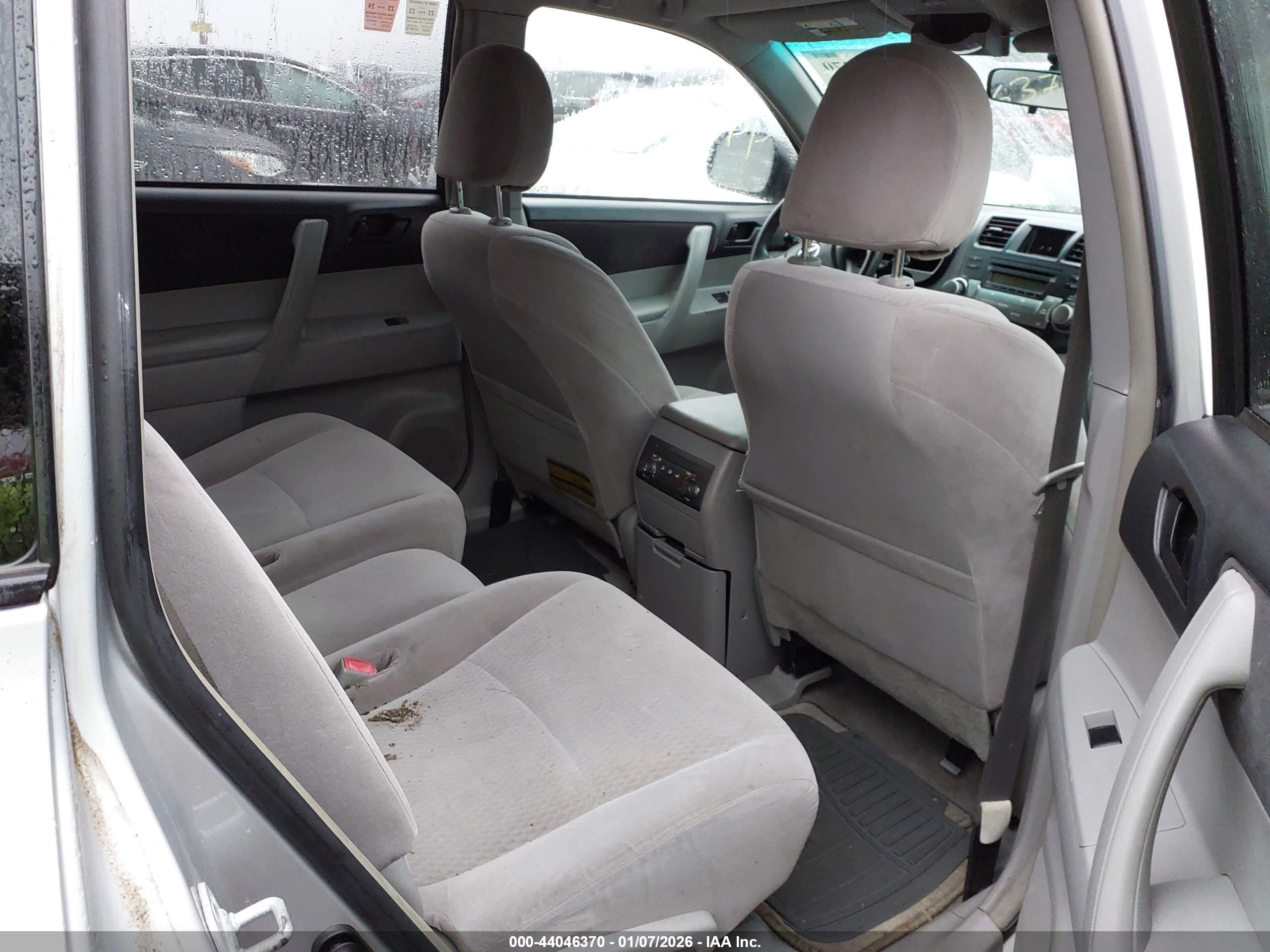 TOYOTA HIGHLANDER image 8