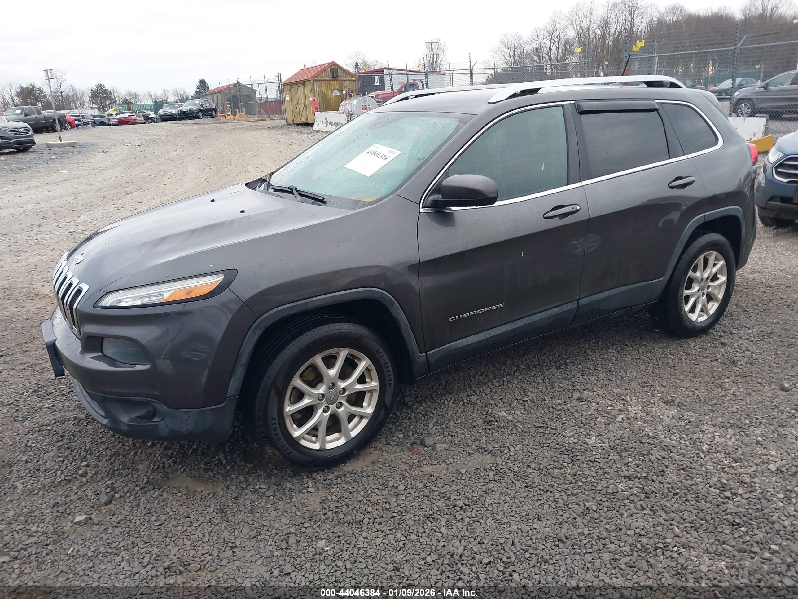JEEP CHEROKEE image 2
