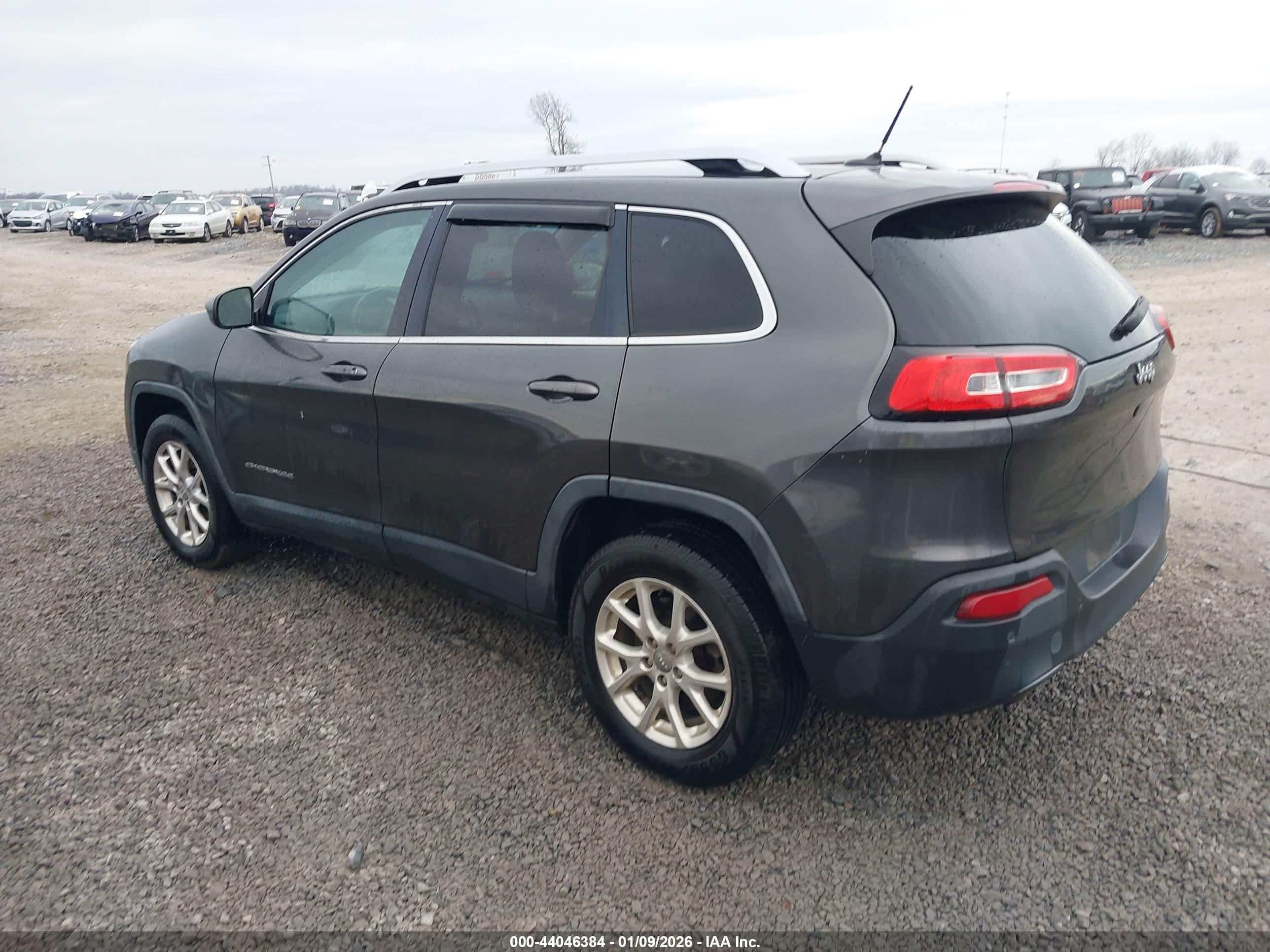 JEEP CHEROKEE image 3