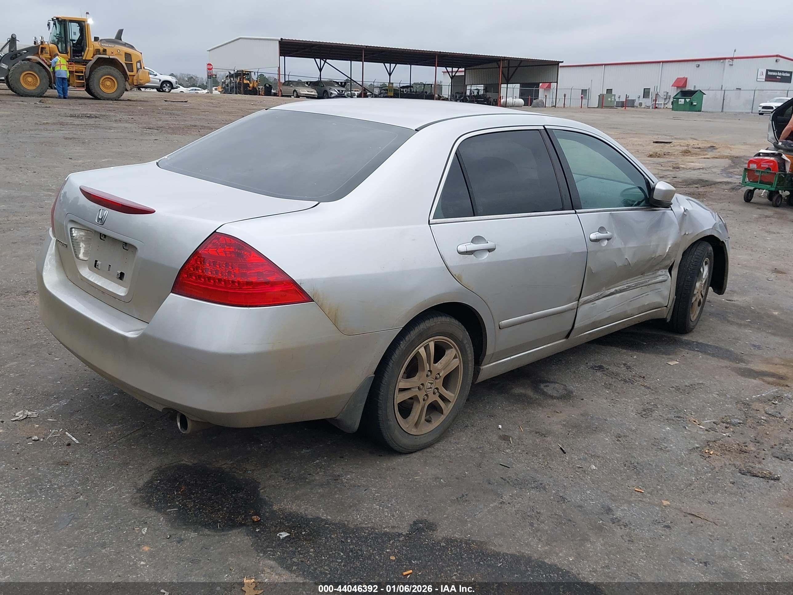 HONDA ACCORD image 4