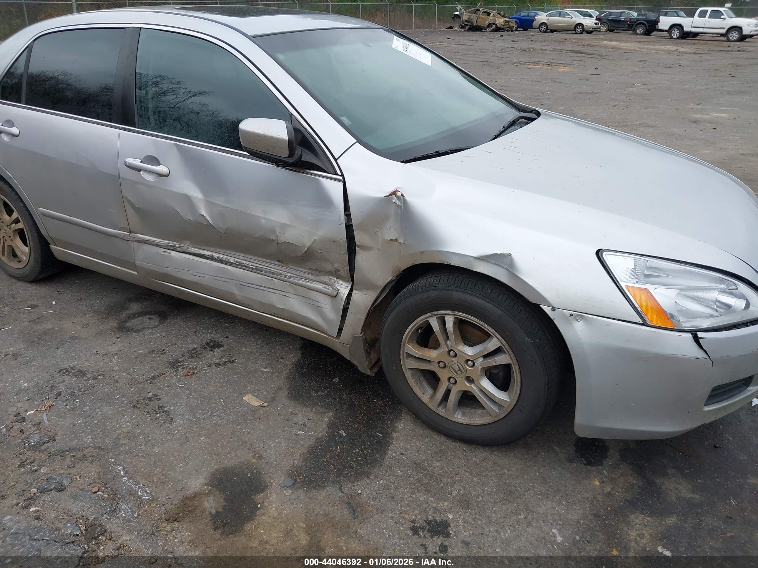 HONDA ACCORD image 6