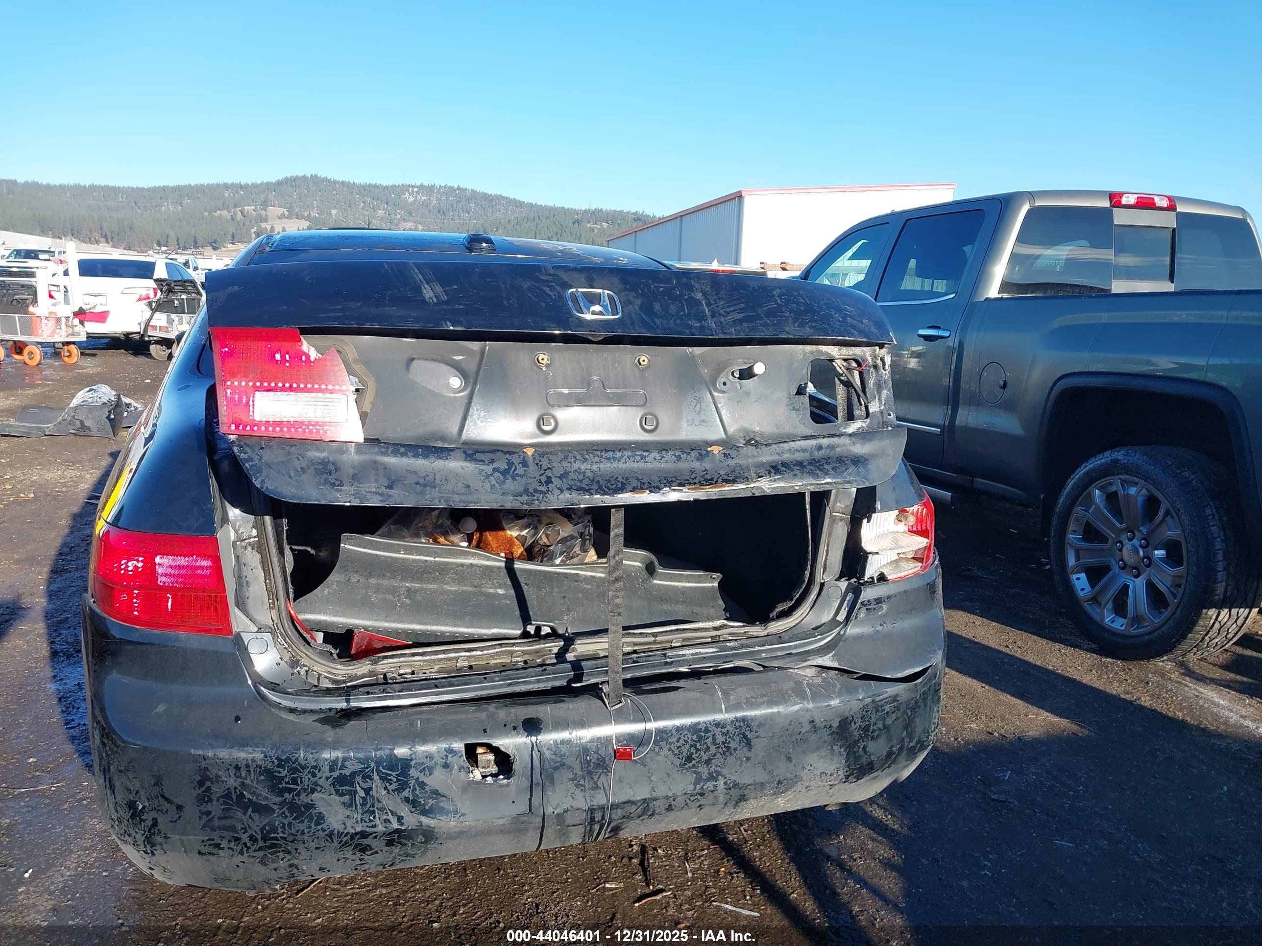 HONDA ACCORD image 6