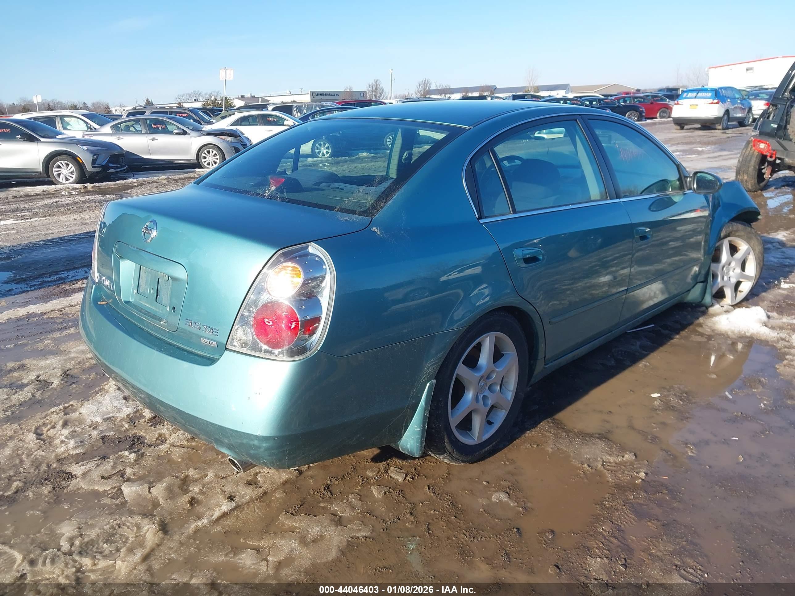NISSAN ALTIMA image 4