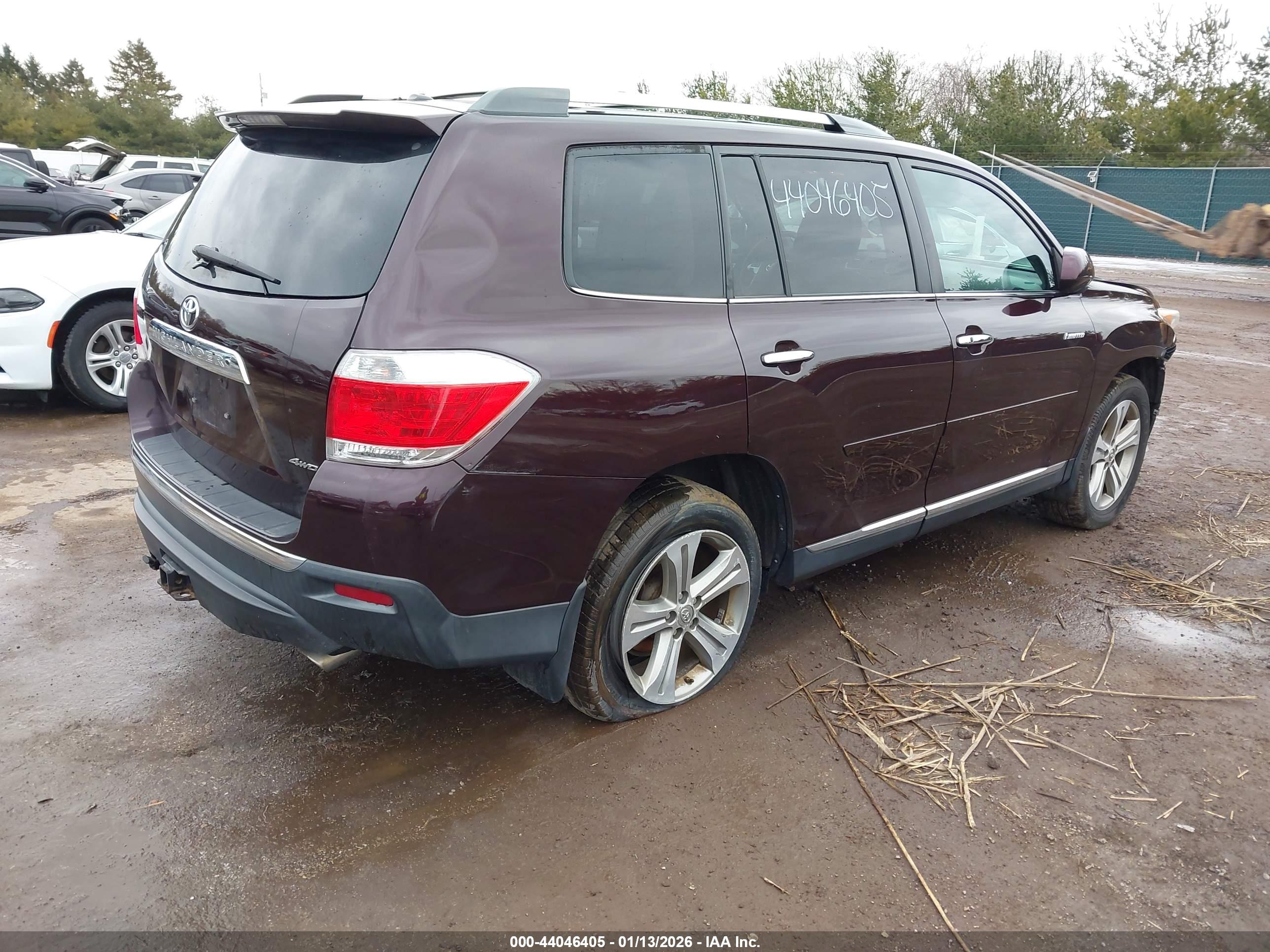 TOYOTA HIGHLANDER image 4