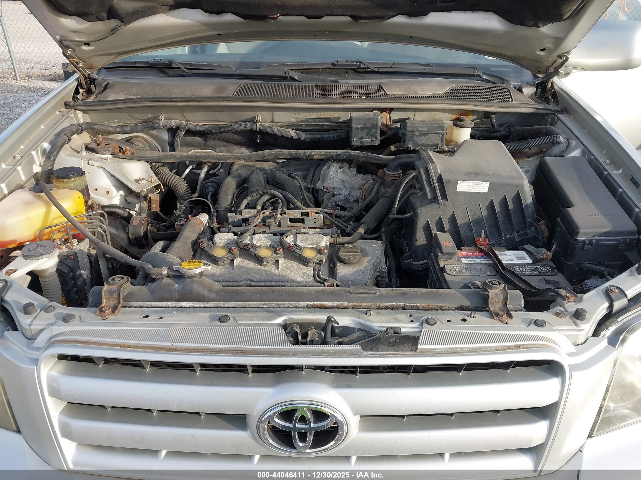 TOYOTA HIGHLANDER image 10