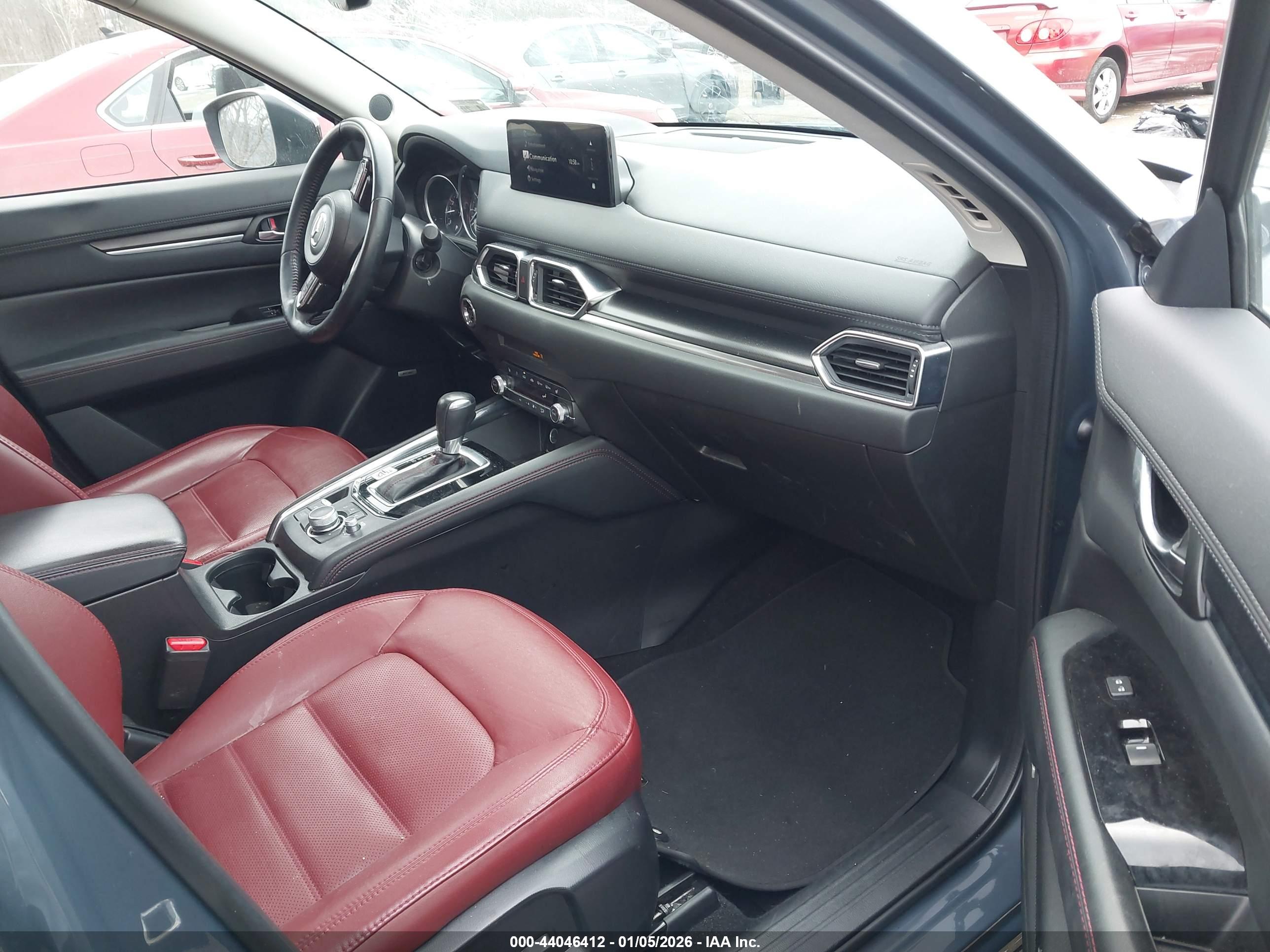 MAZDA CX-5 image 5