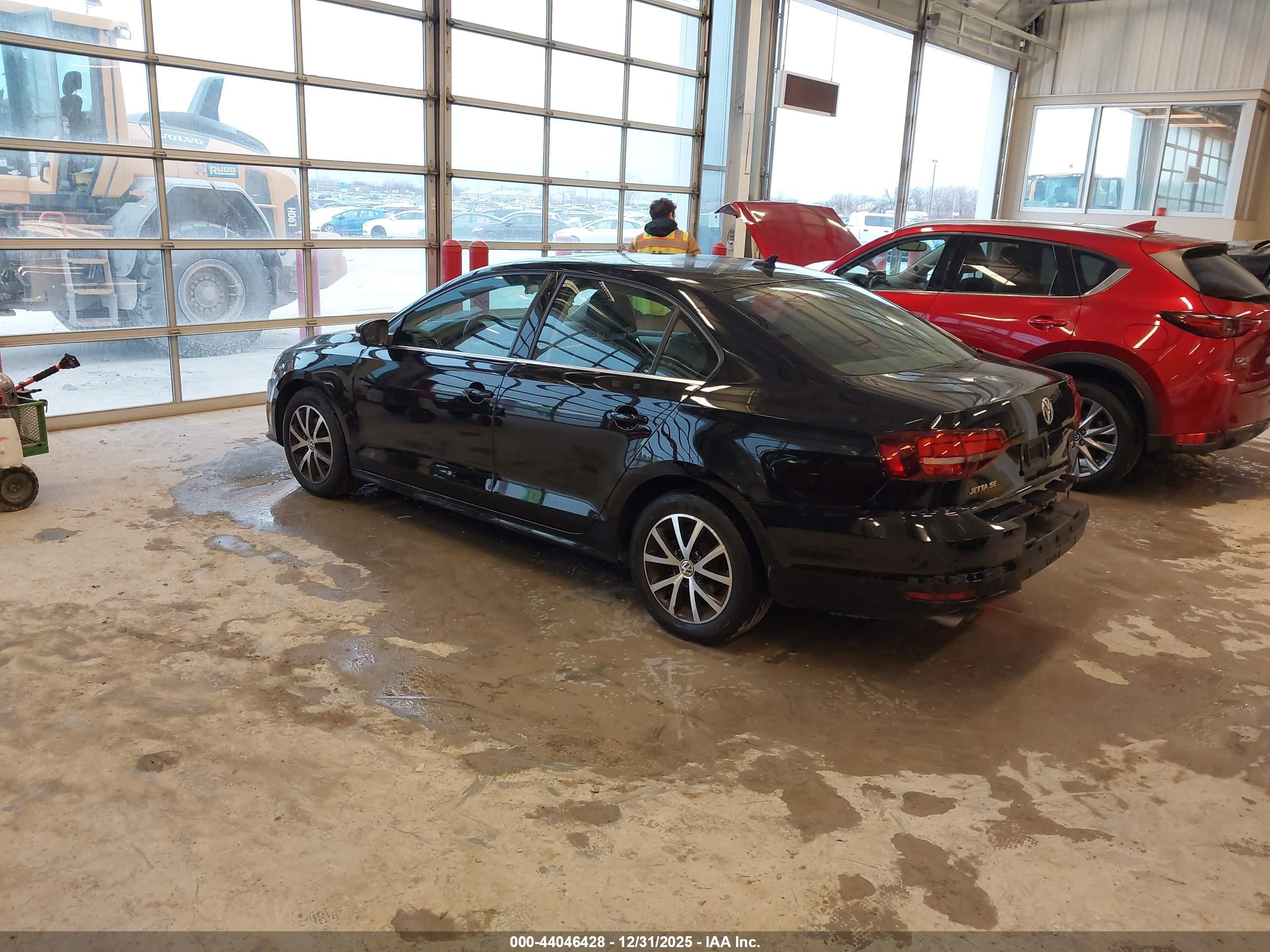 VOLKSWAGEN JETTA image 3