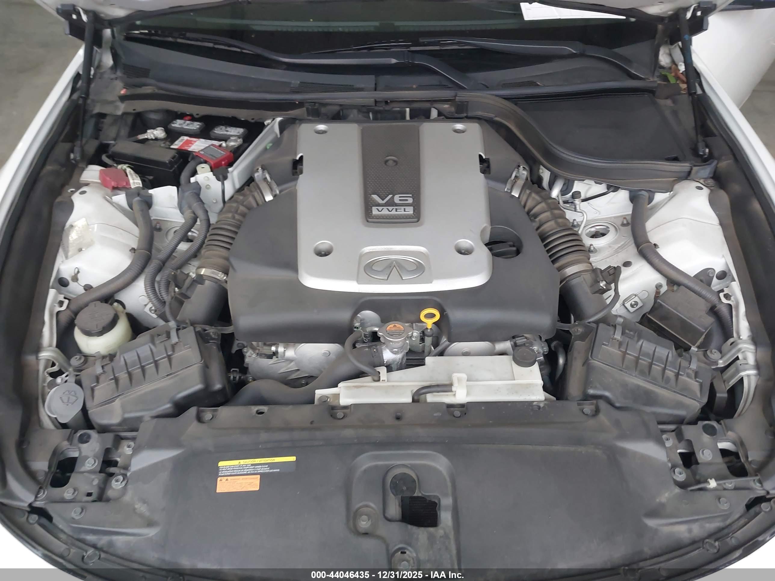INFINITI G37 image 10