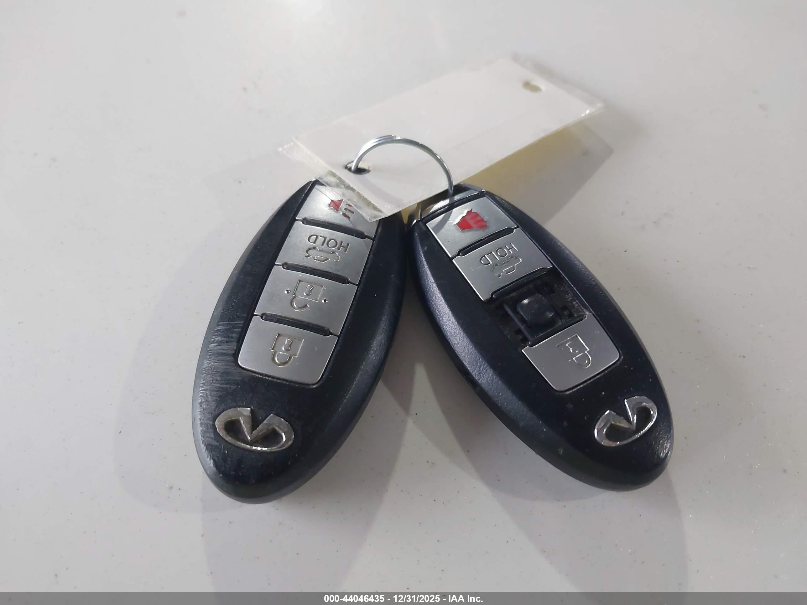 INFINITI G37 image 11