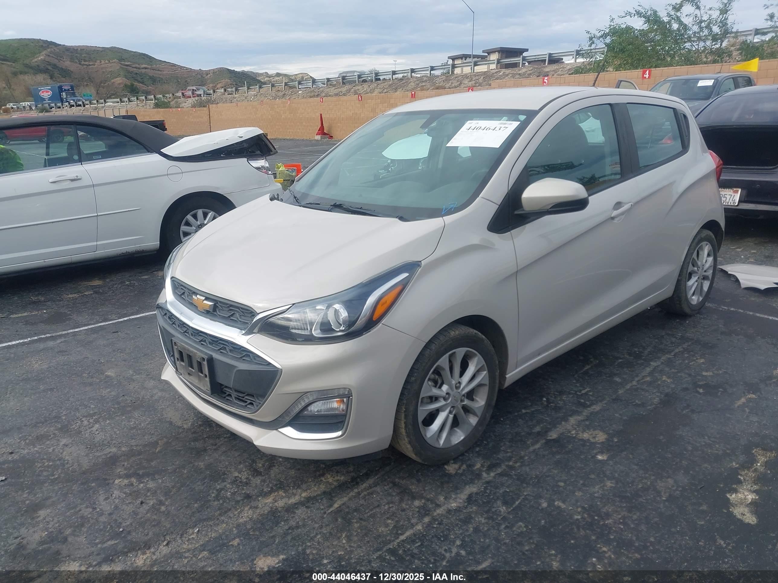CHEVROLET SPARK image 2