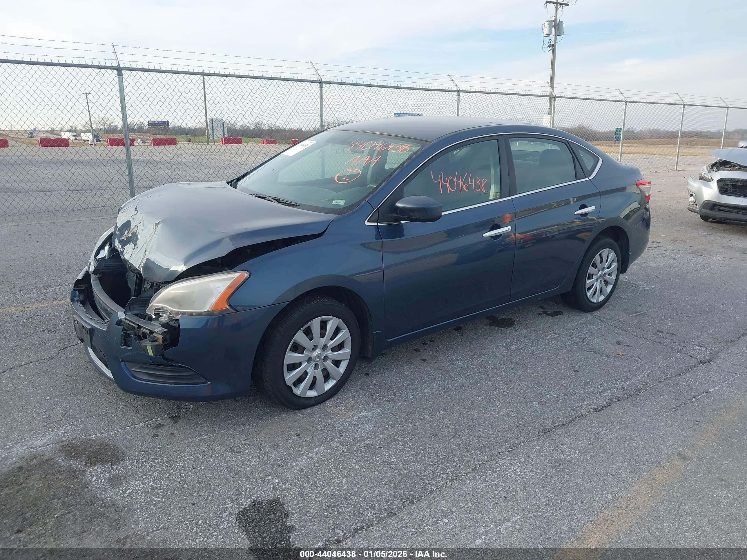 NISSAN SENTRA image 2