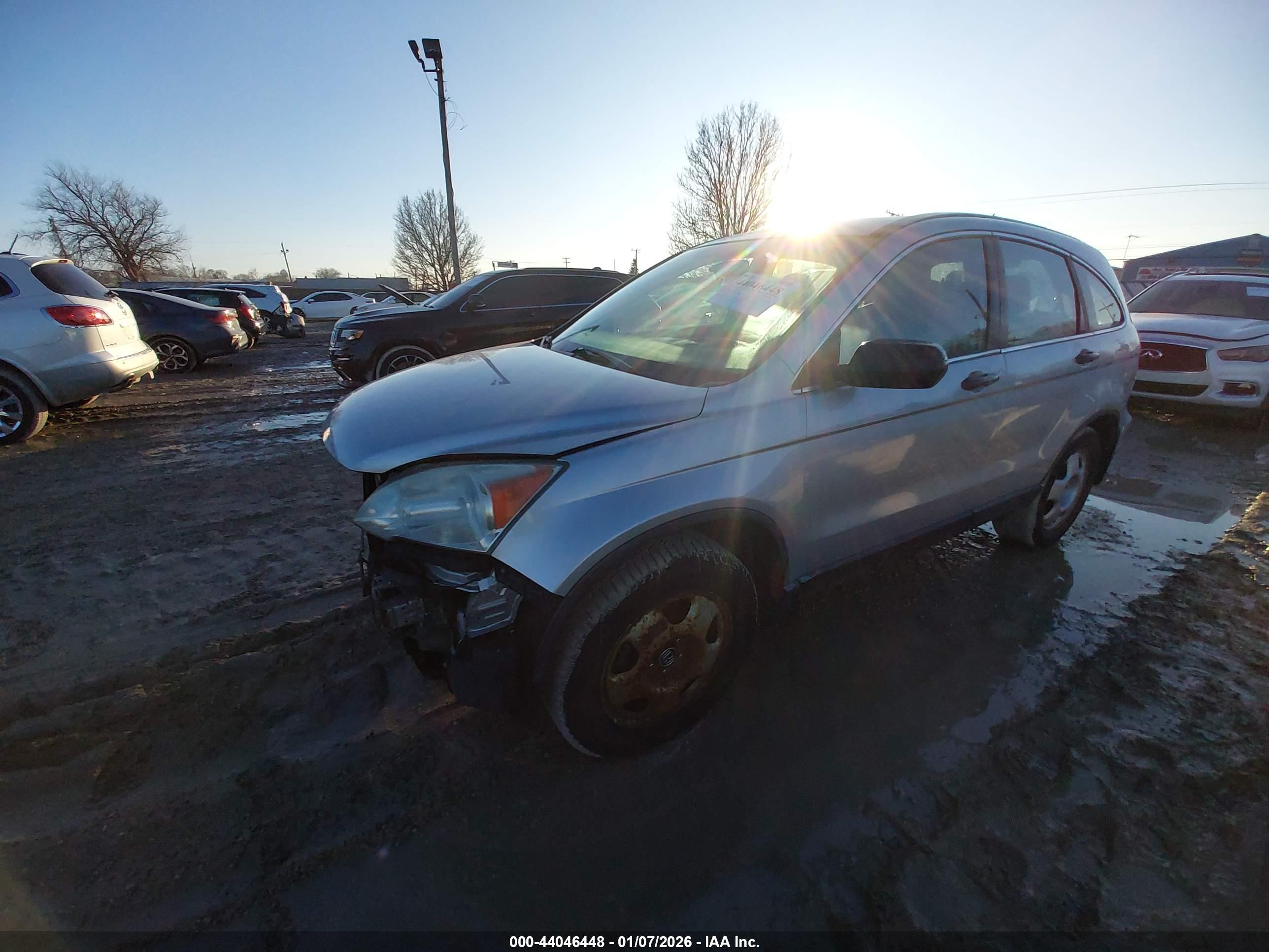 HONDA CR-V image 2