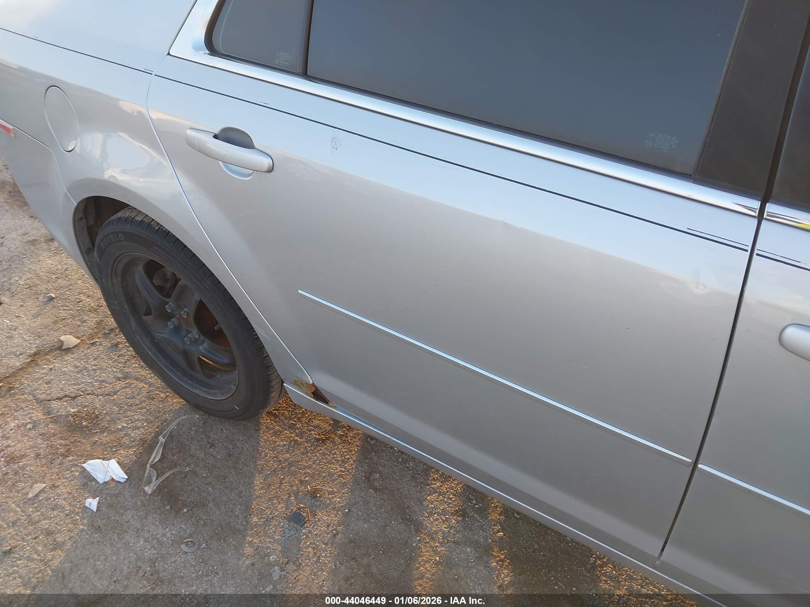 CHEVROLET MALIBU image 6