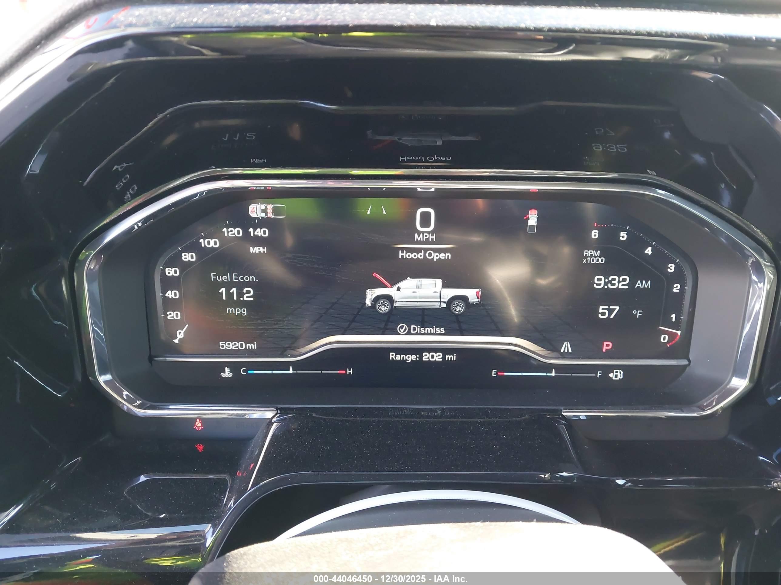 GMC SIERRA image 7