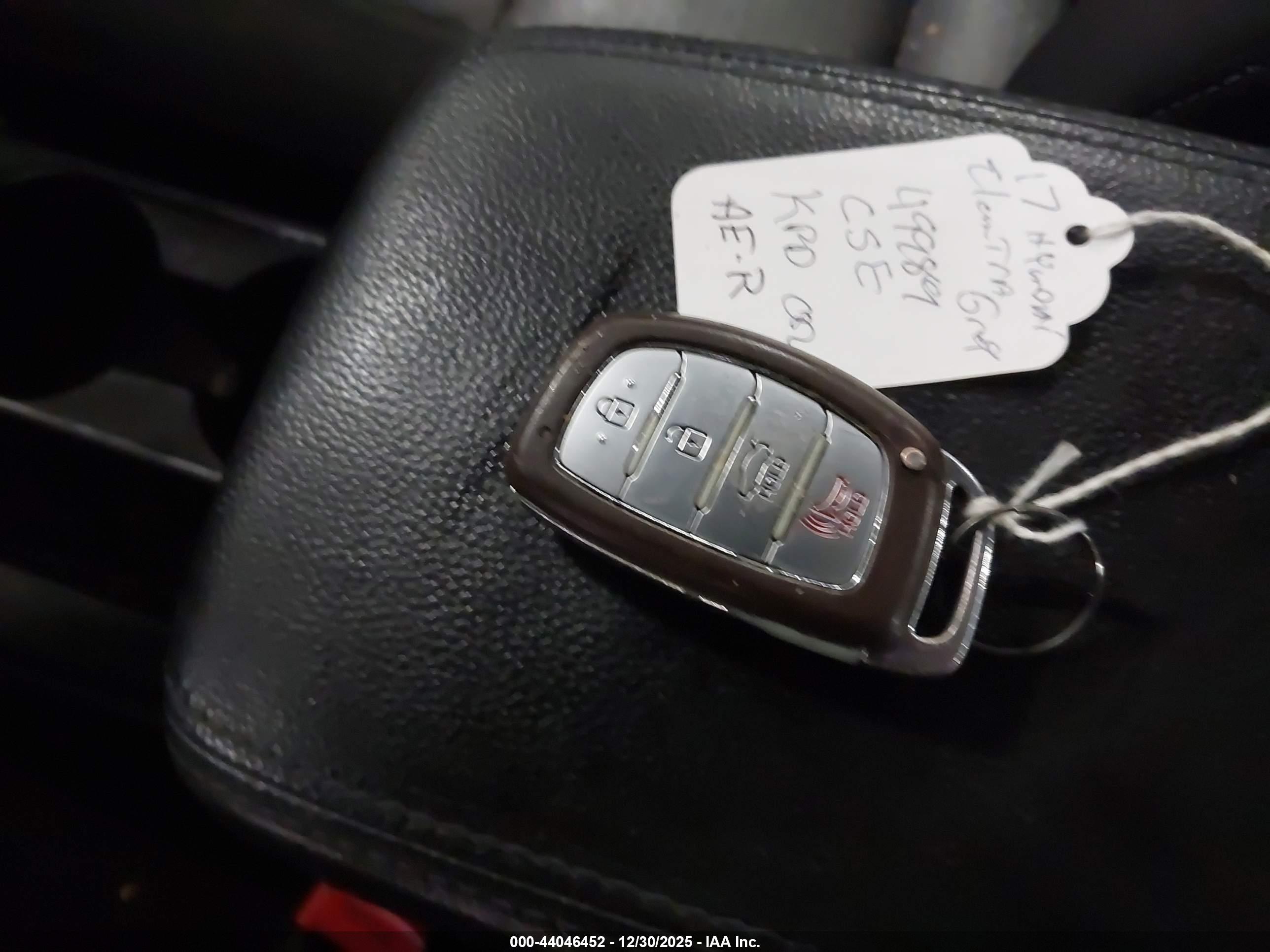 HYUNDAI ELANTRA image 11