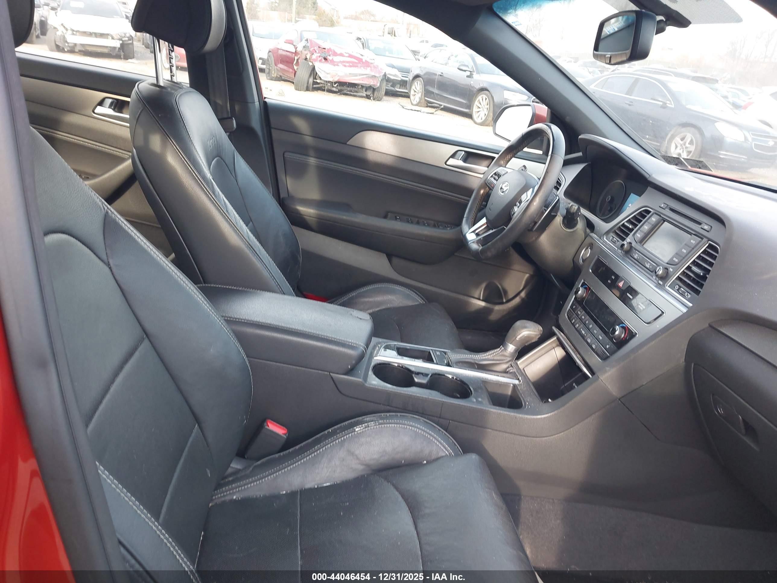 HYUNDAI SONATA image 5